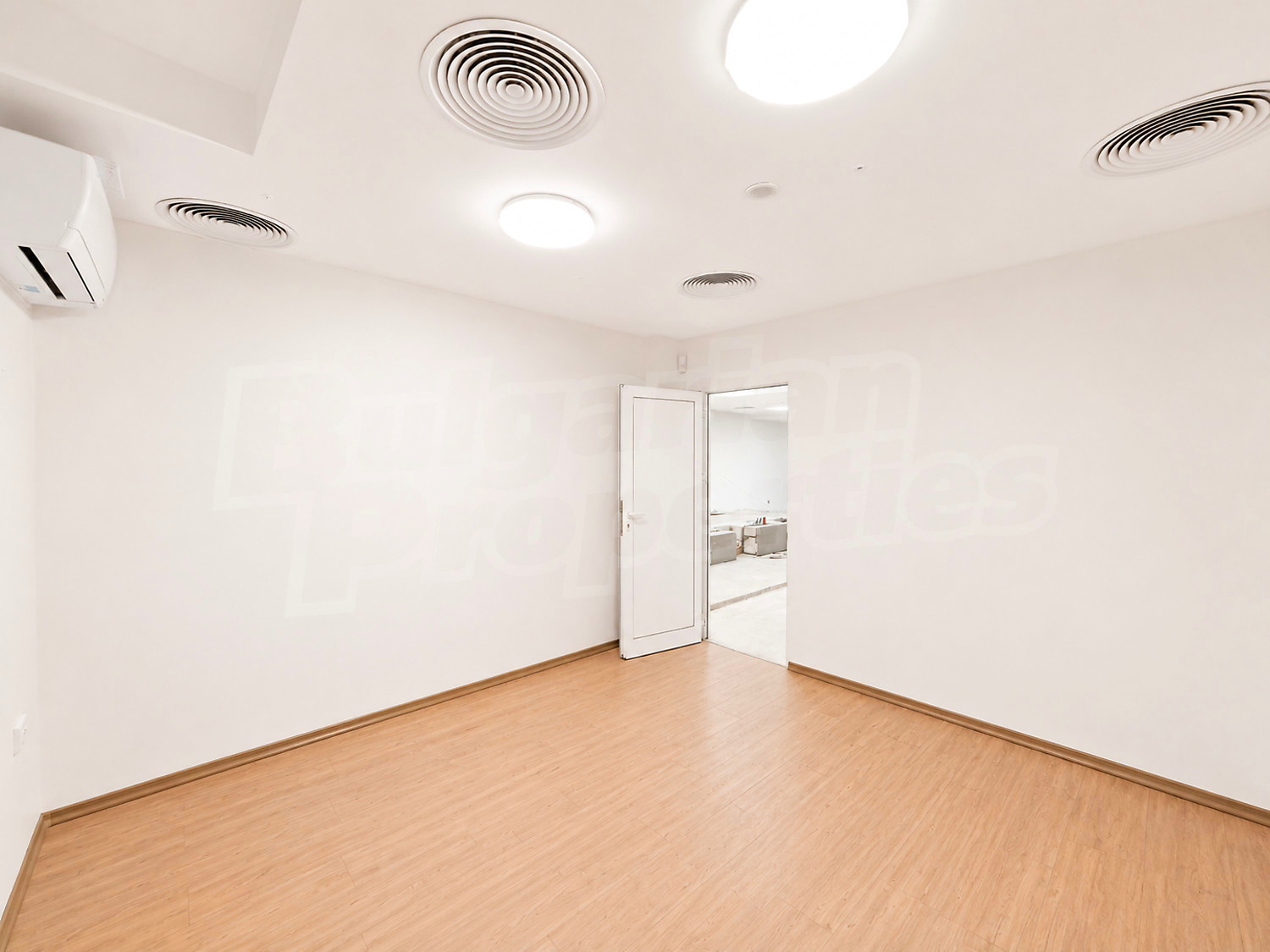 Gallery Picture 11