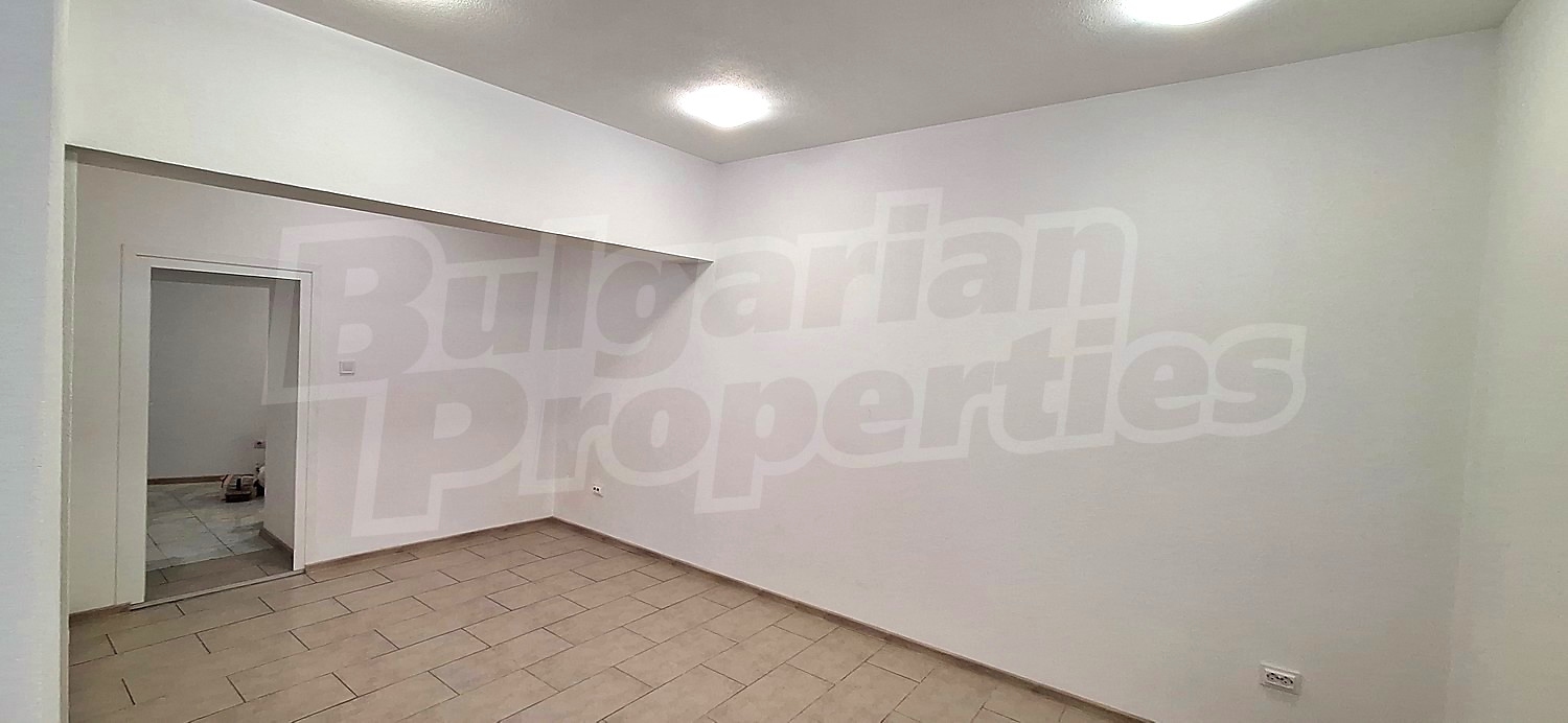 Gallery Picture 6