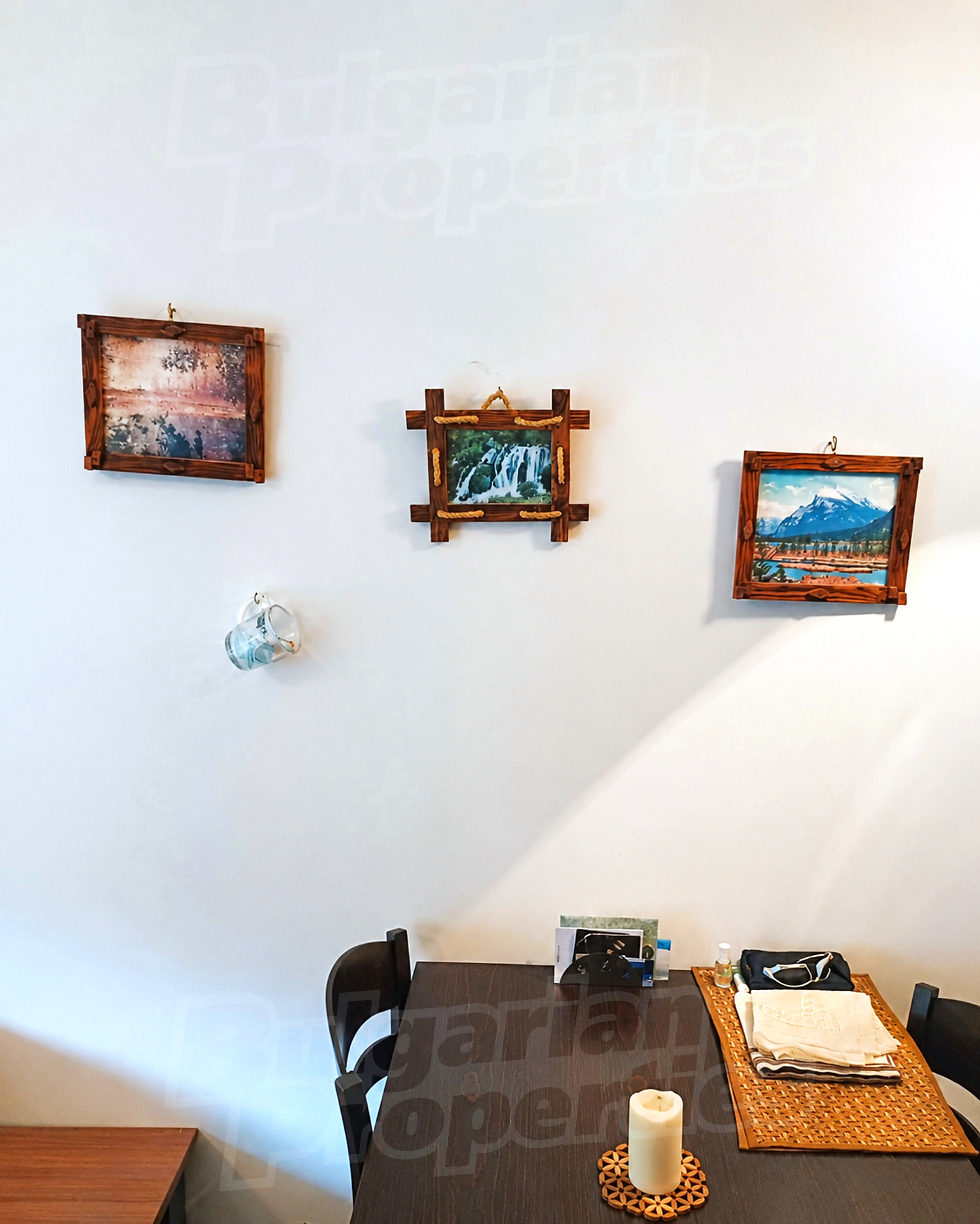 Gallery Picture 8