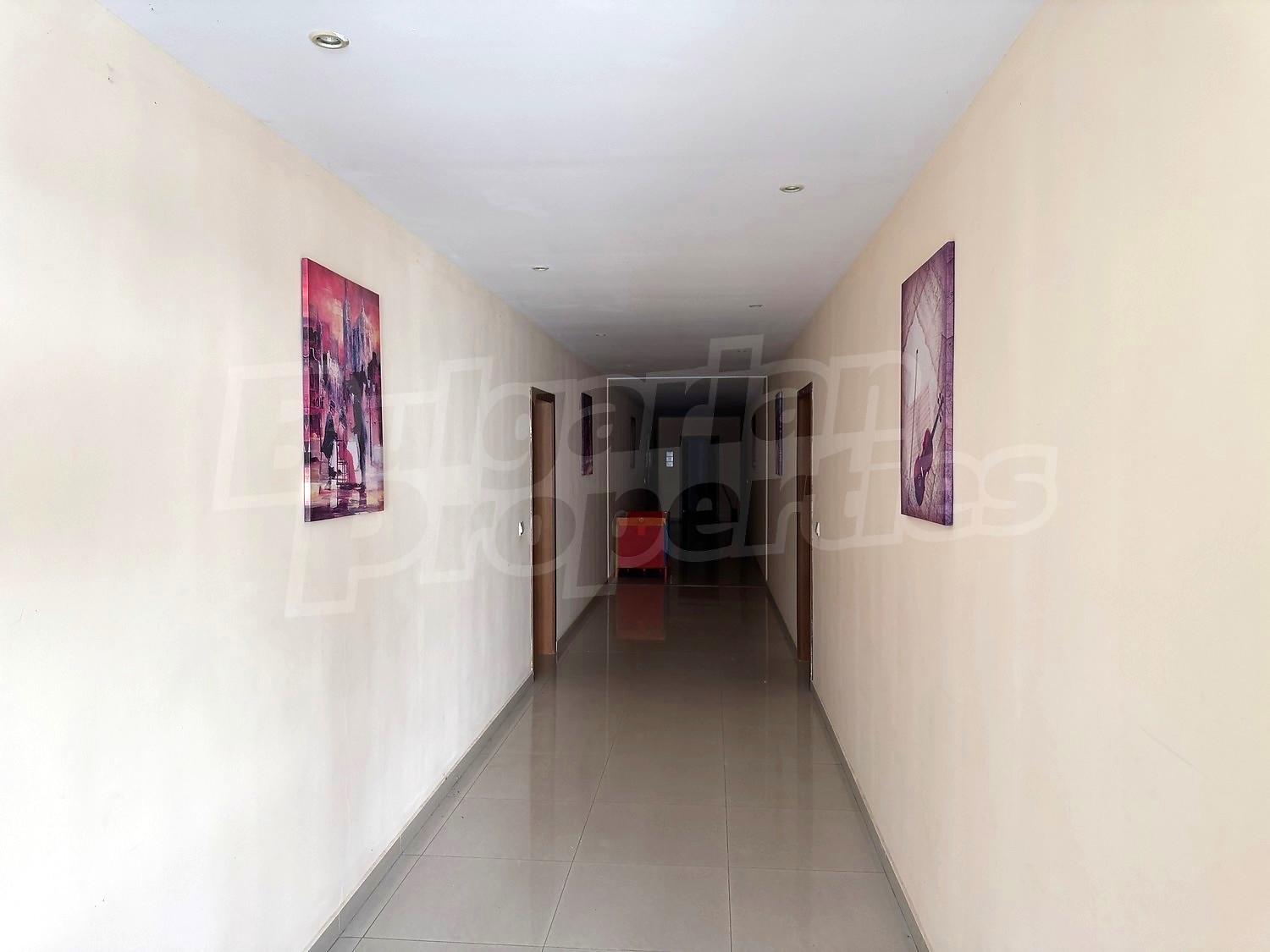 Gallery Picture 23