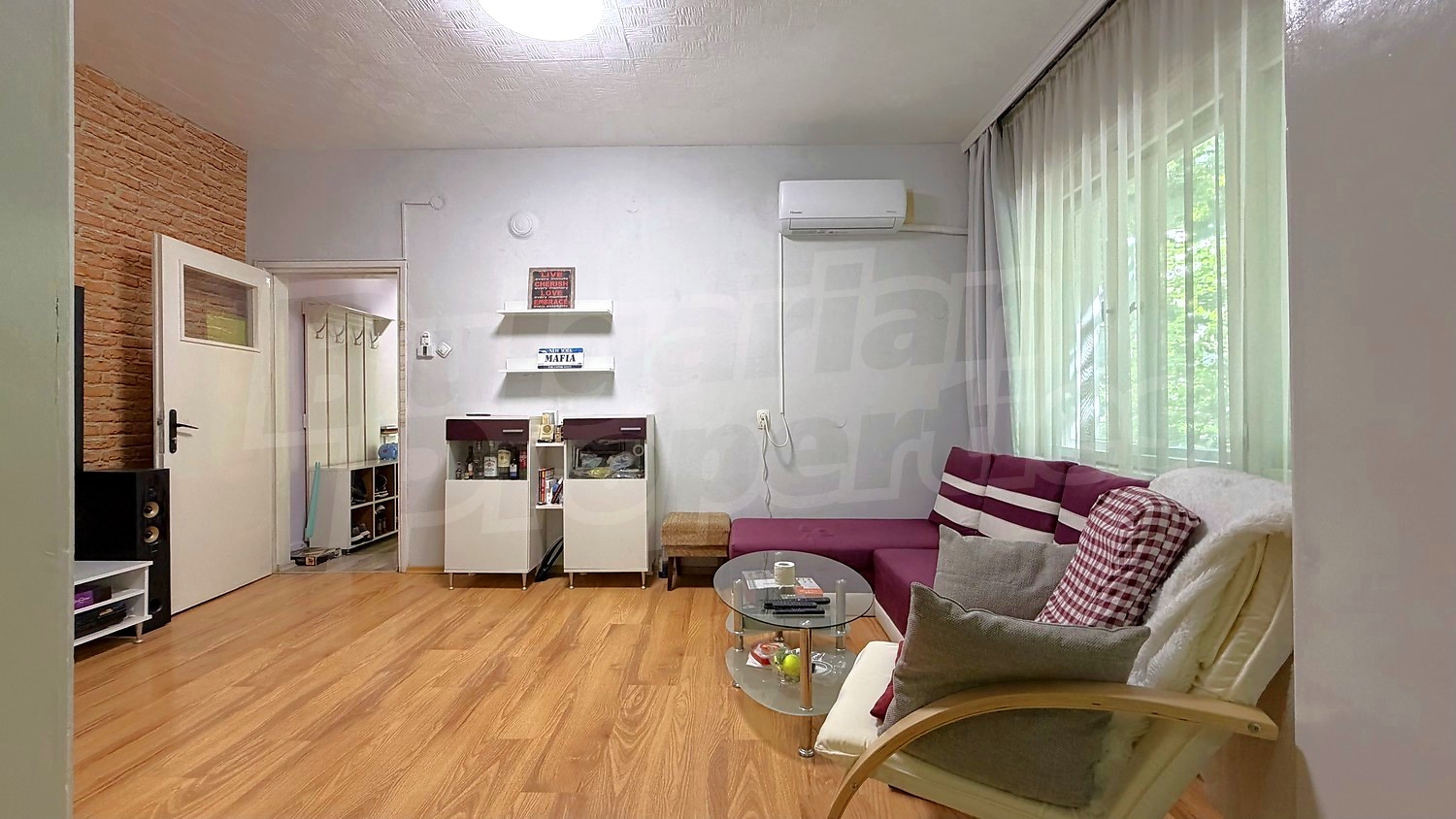 Gallery Picture 10
