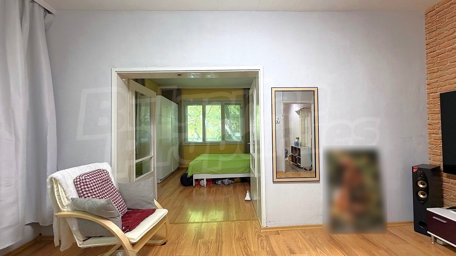 Gallery Picture 16