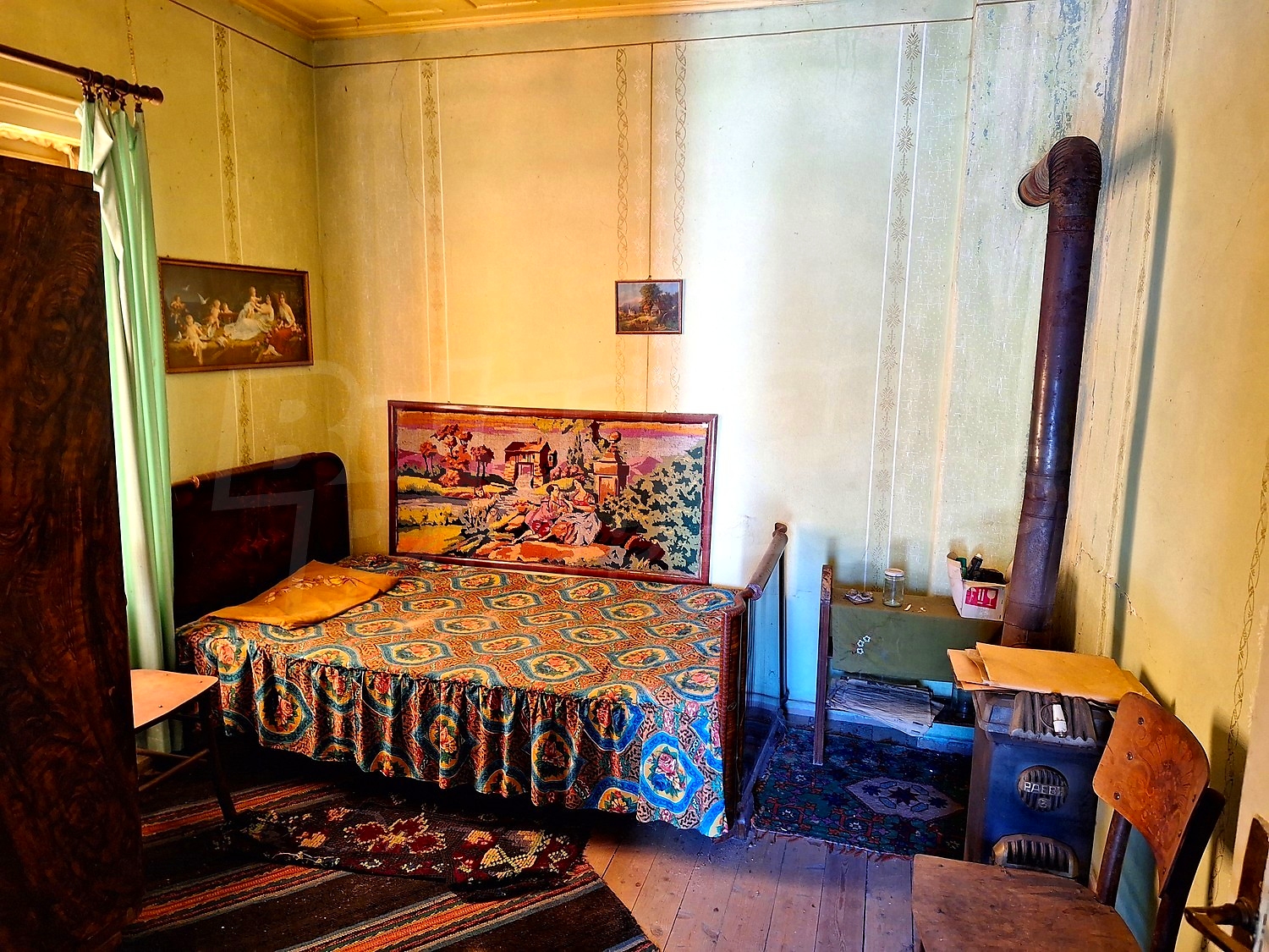 Gallery Picture 4