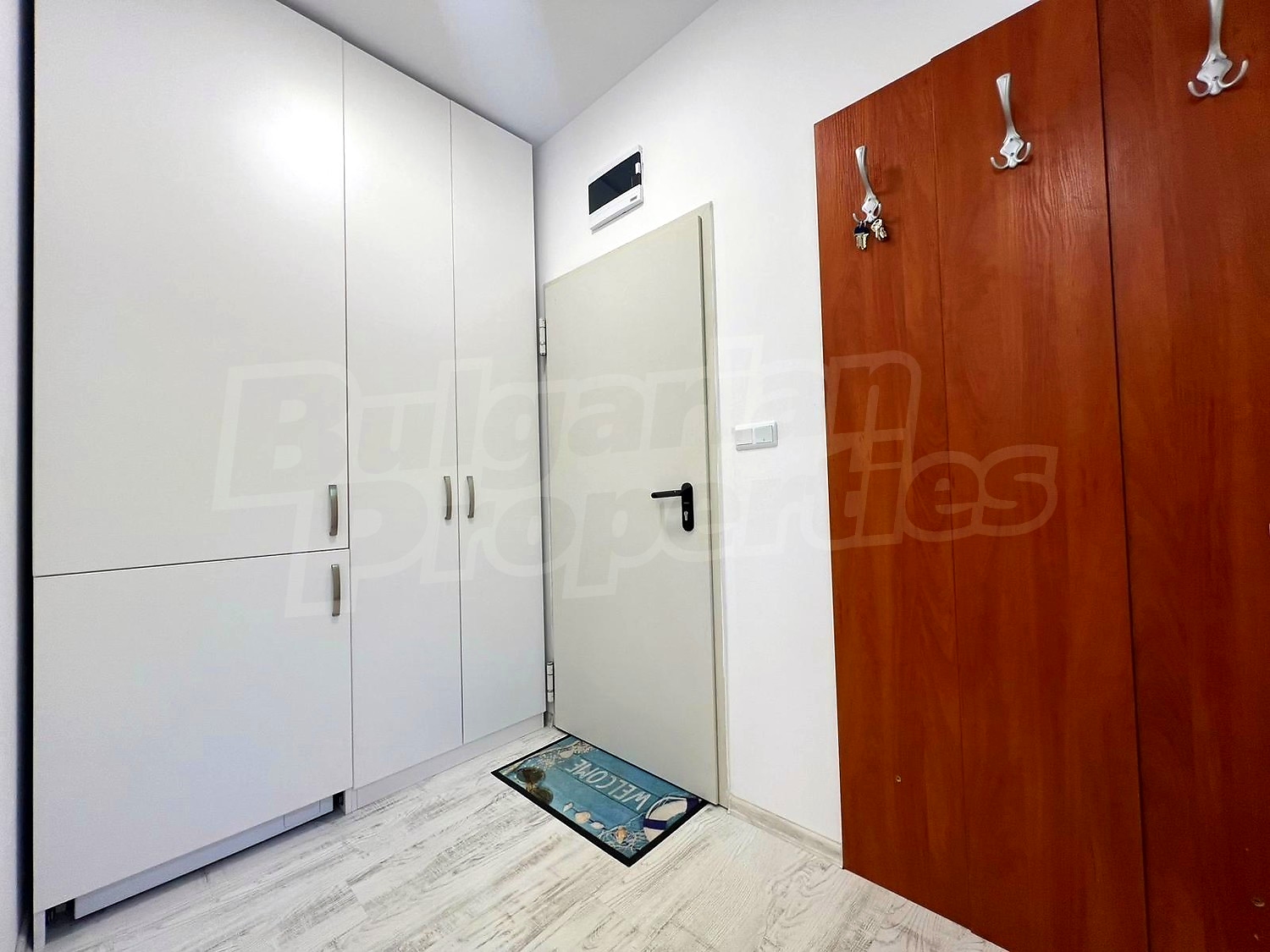 Gallery Picture 12