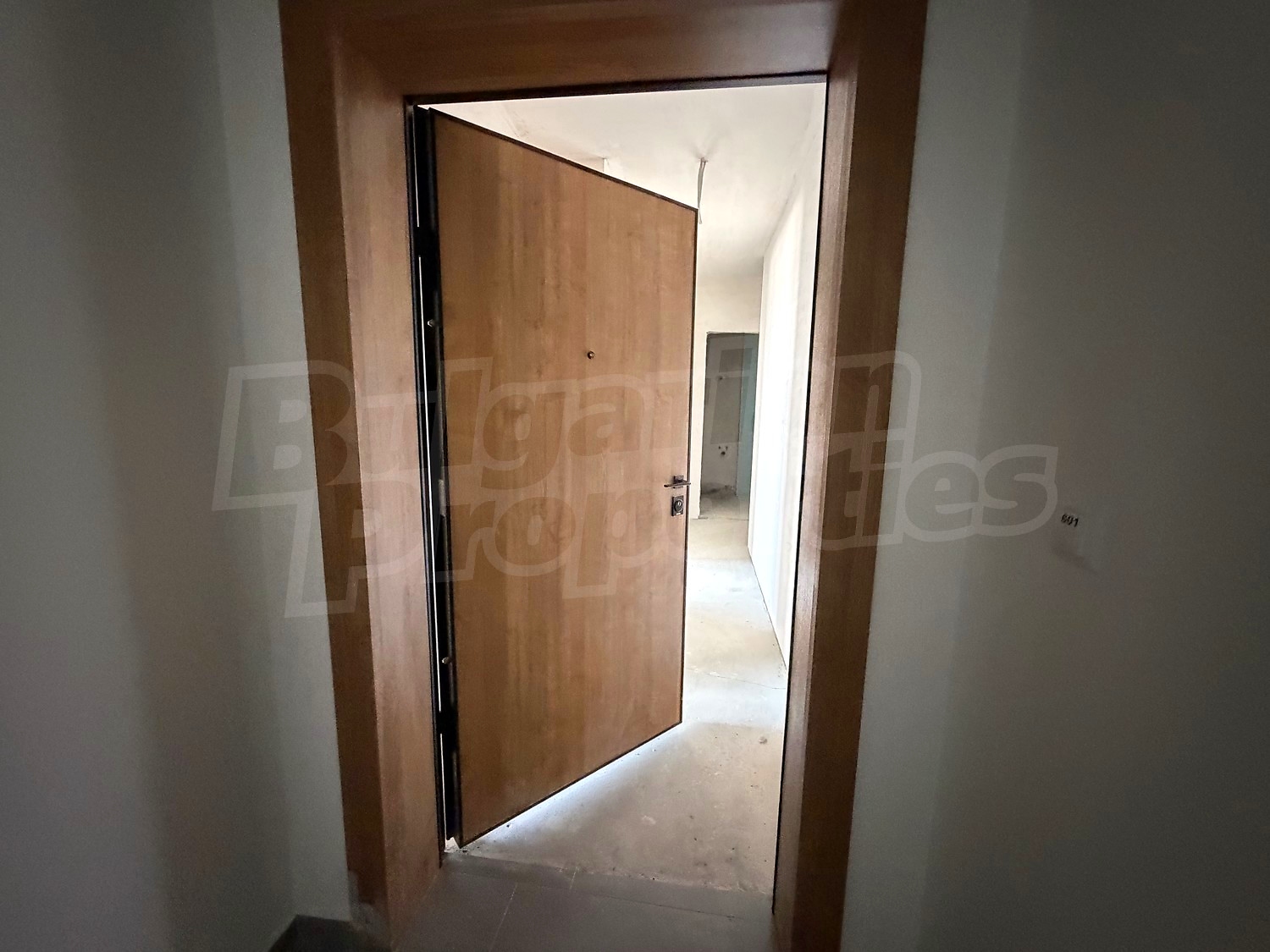 Gallery Picture 12