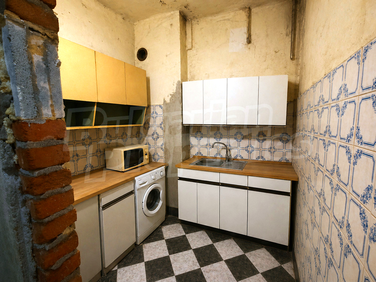 Gallery Picture 5