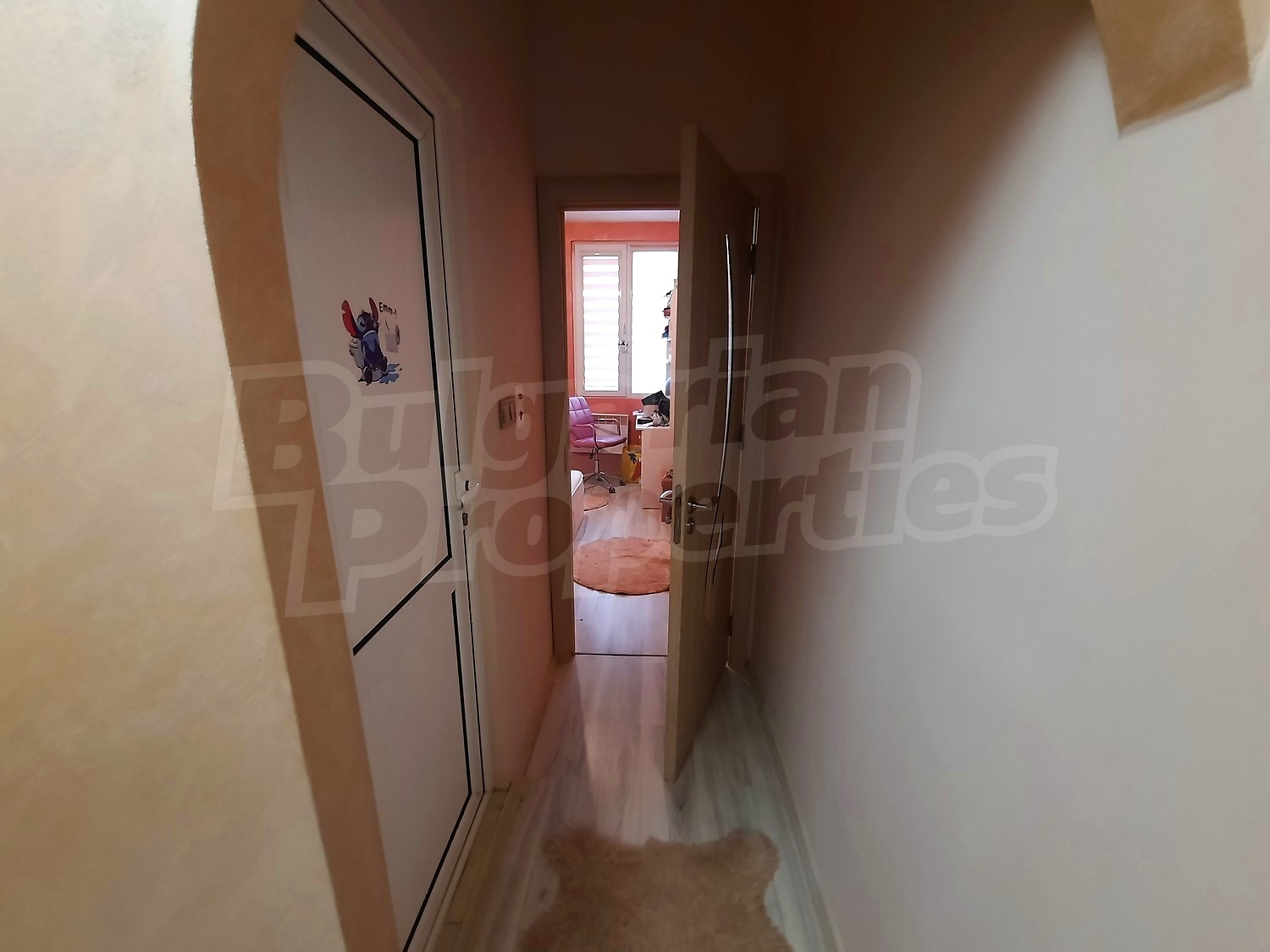 Gallery Picture 5