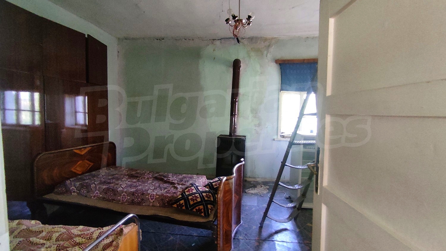 Gallery Picture 10