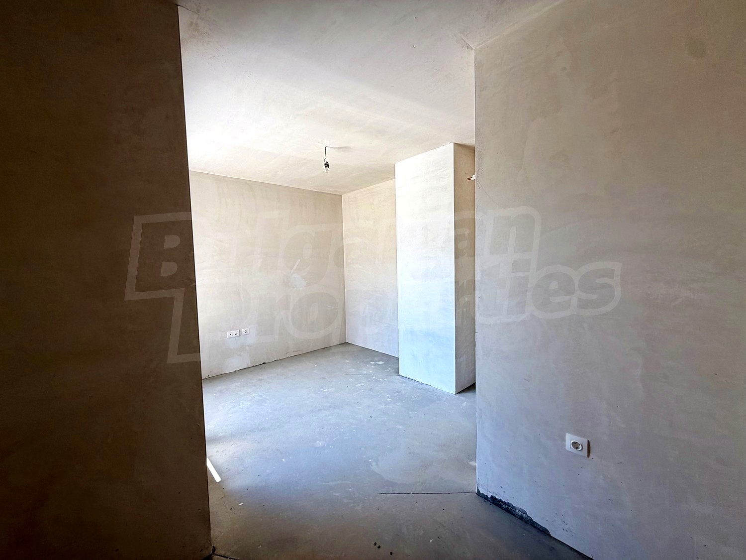 Gallery Picture 15