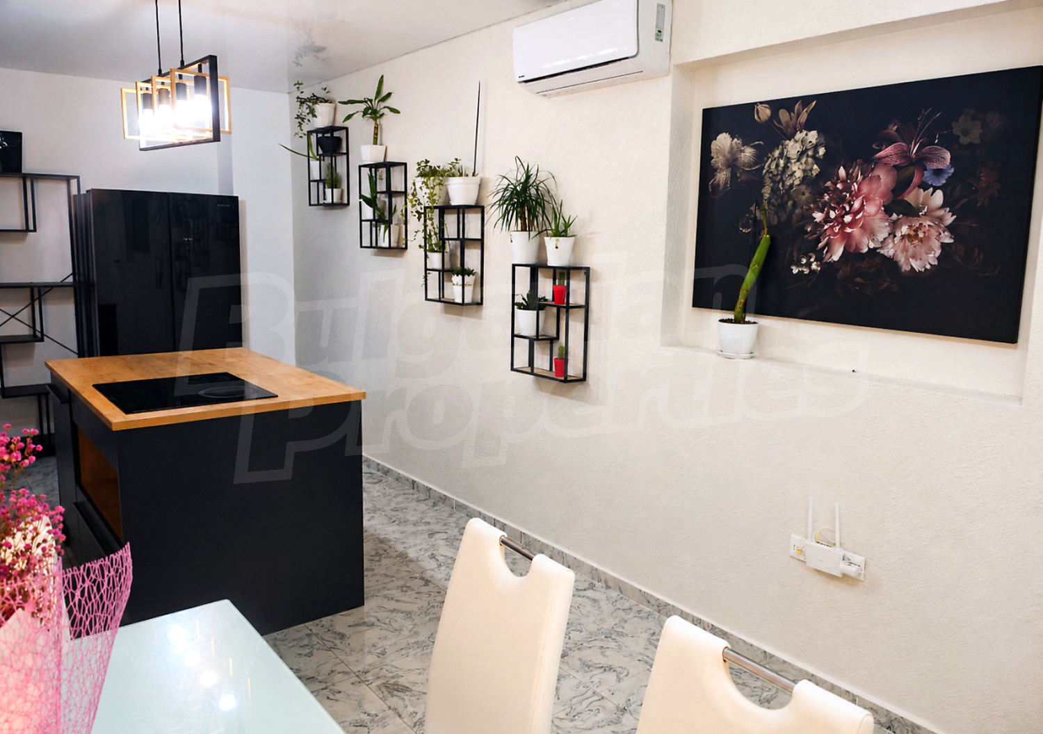 Gallery Picture 5