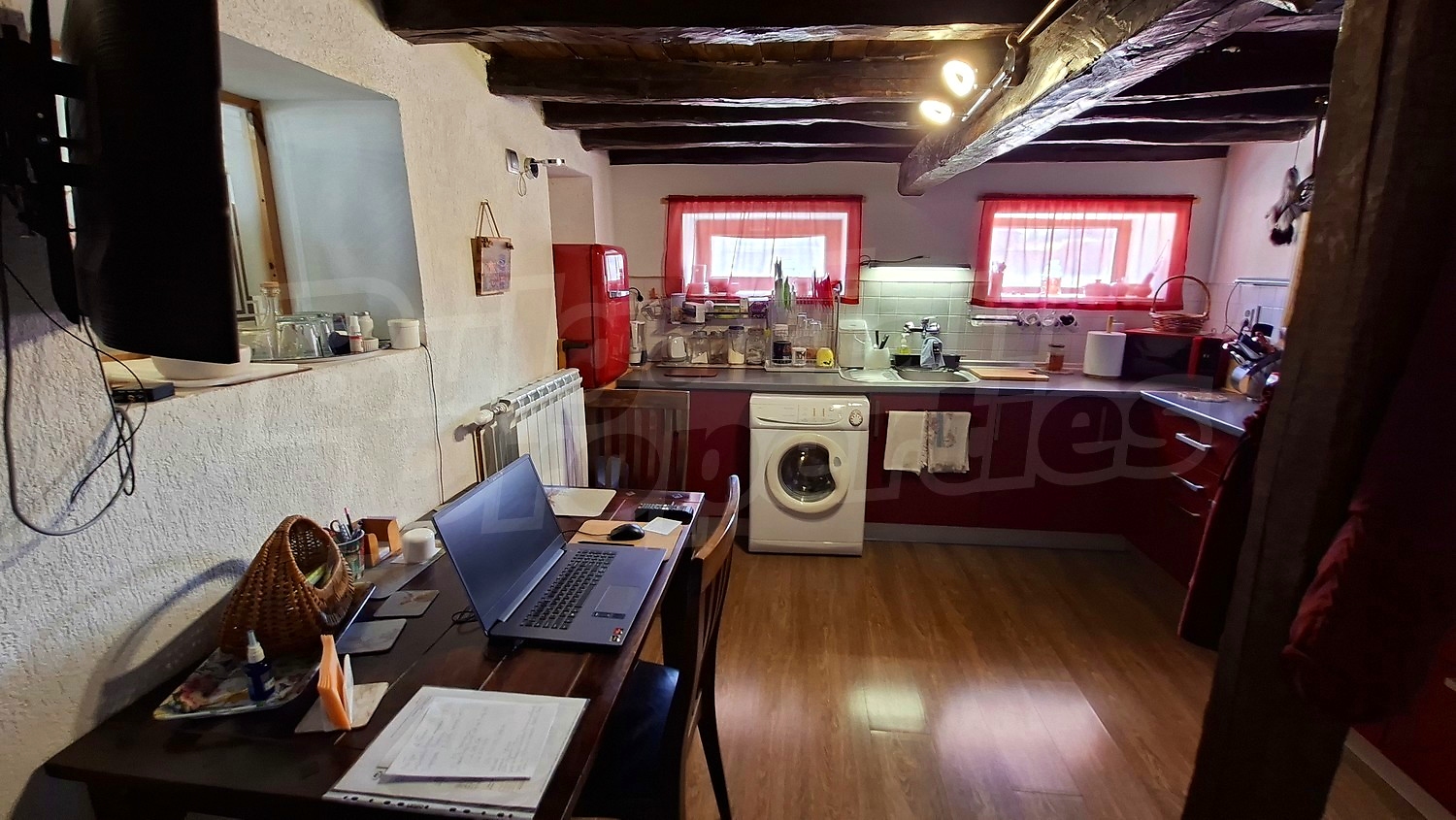 Gallery Picture 17