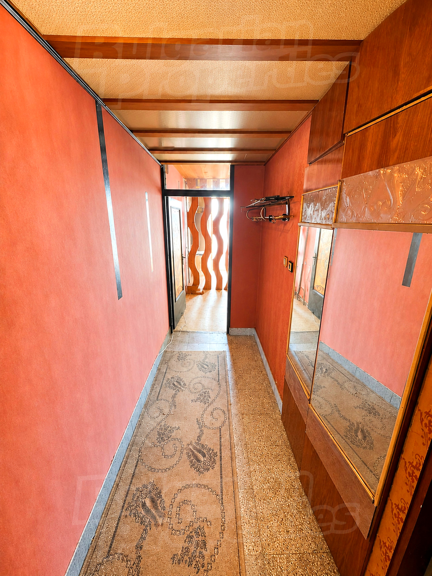 Gallery Picture 9