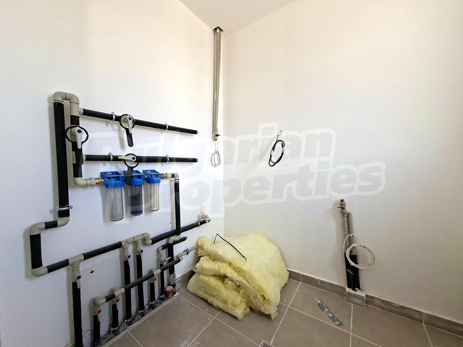 Gallery Picture 17