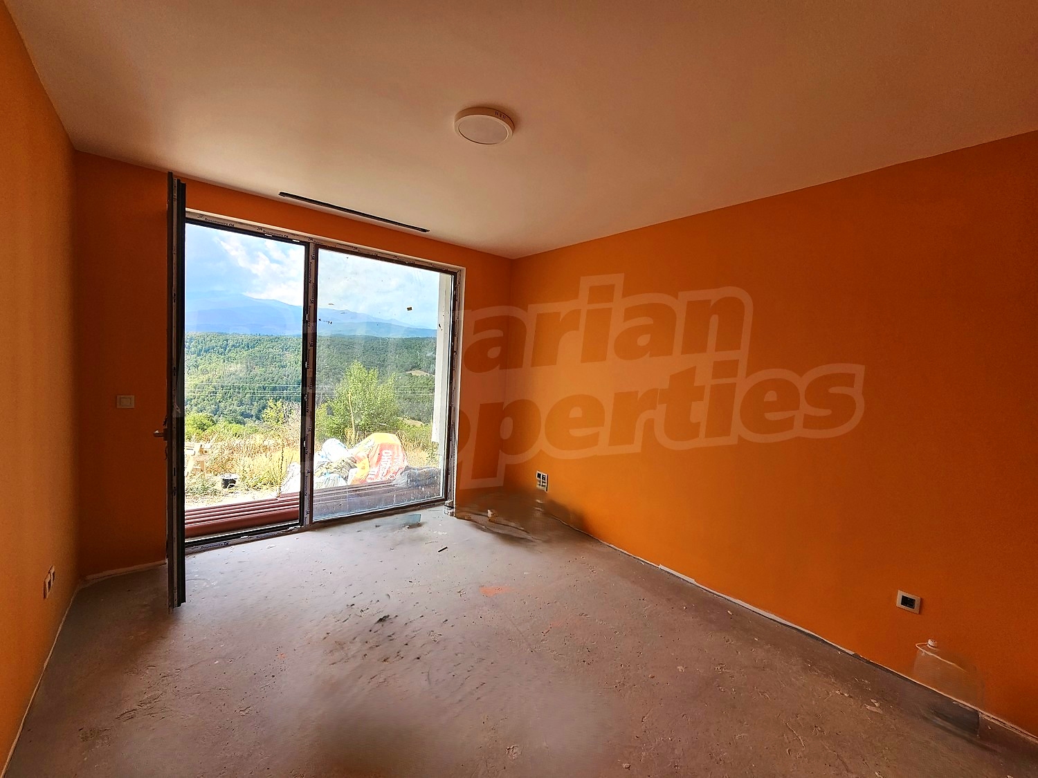 Gallery Picture 2