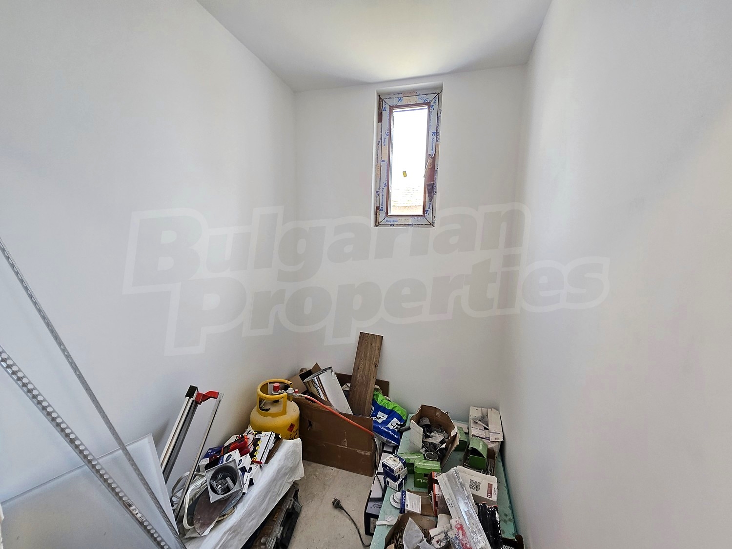 Gallery Picture 24