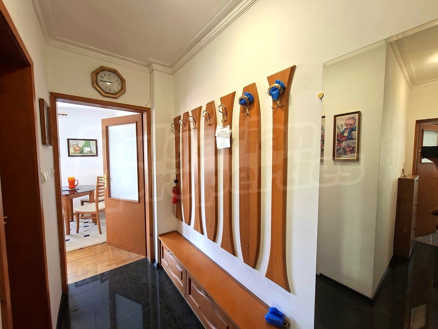 Gallery Picture 13