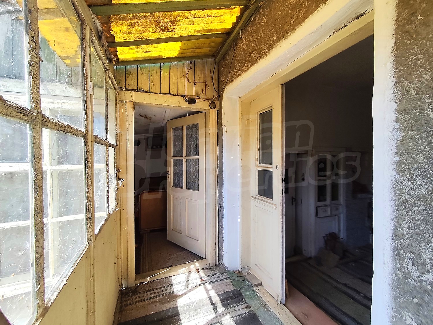 Gallery Picture 19