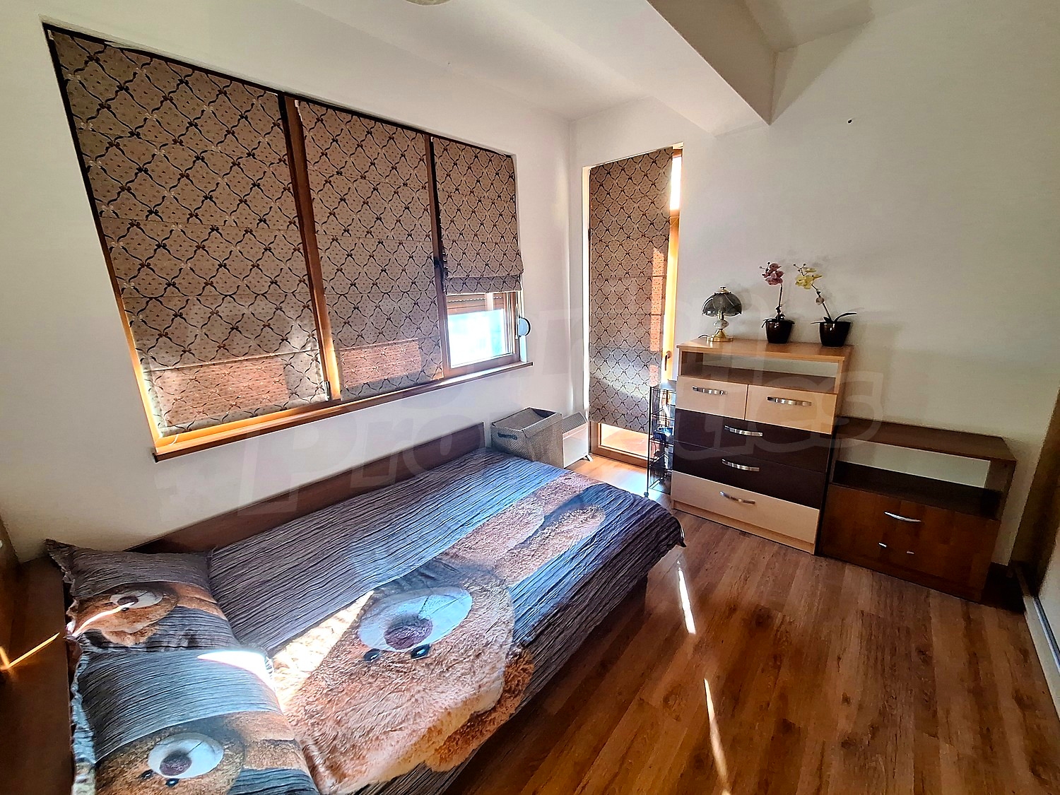 Gallery Picture 3