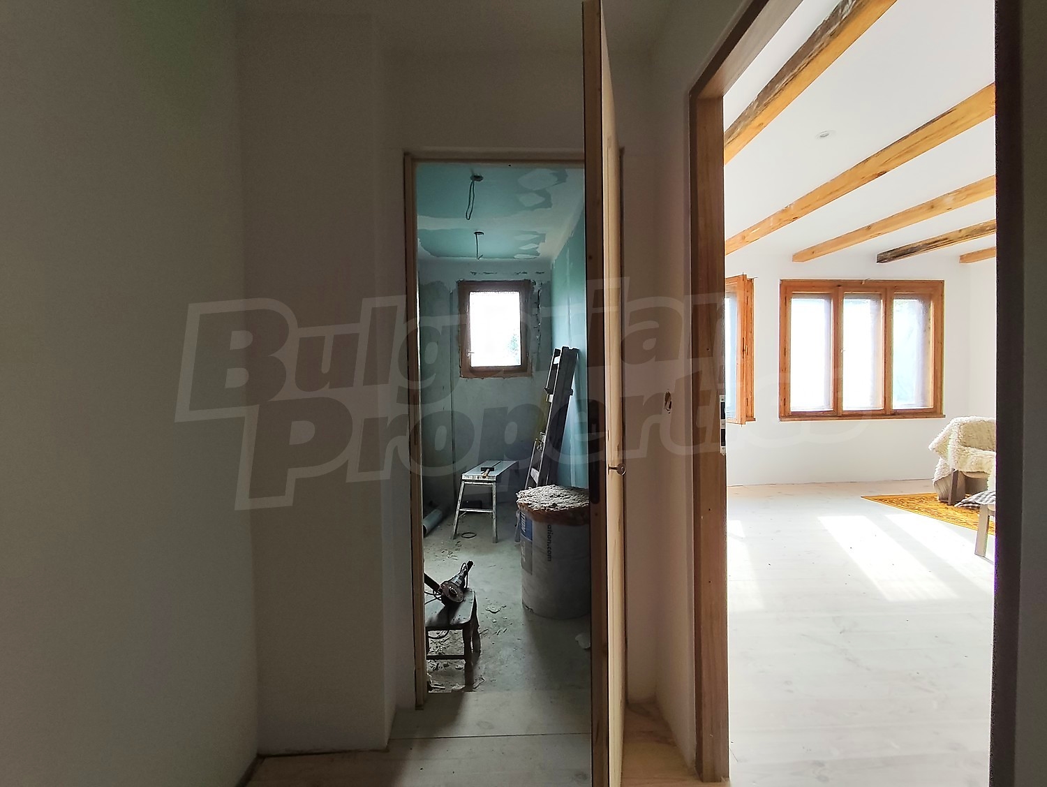 Gallery Picture 36