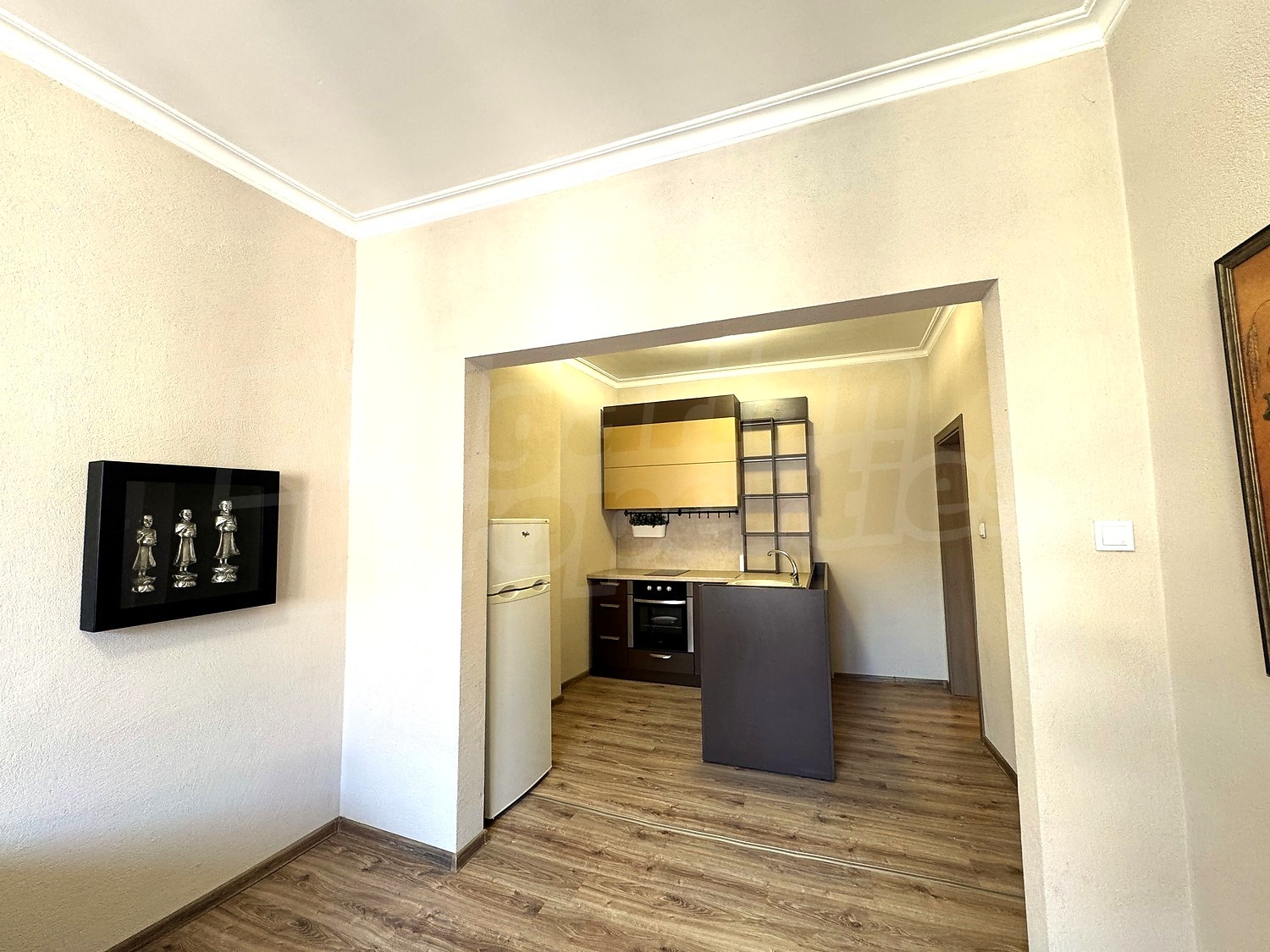 Gallery Picture 3