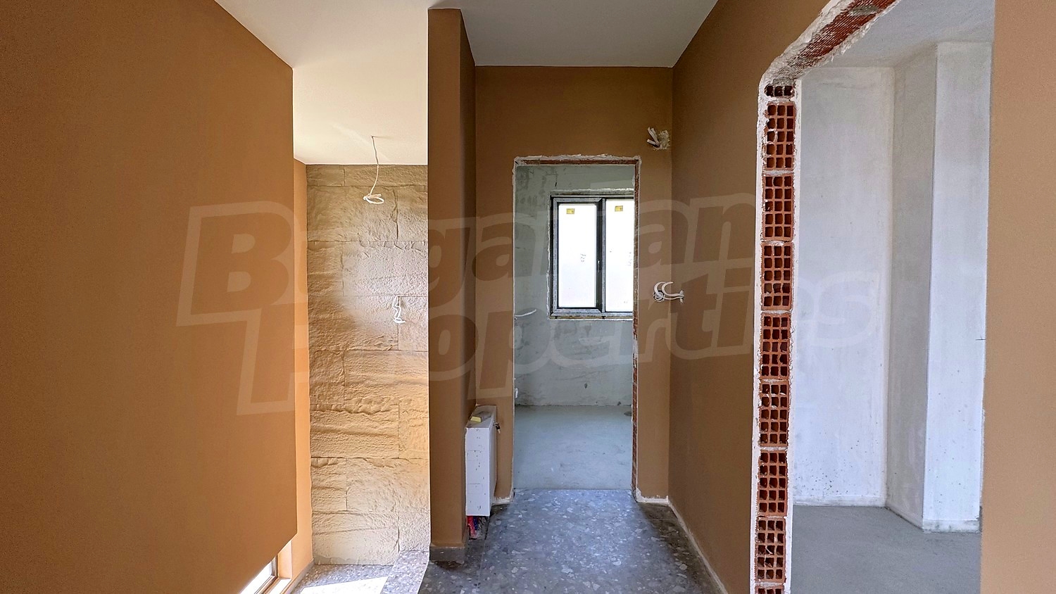Gallery Picture 24