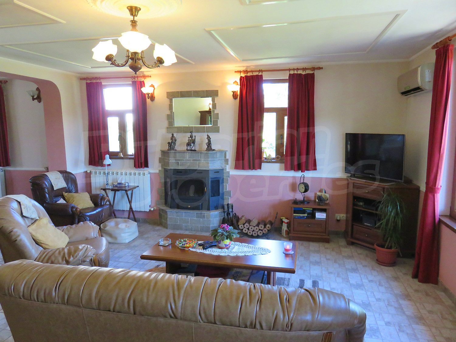 Gallery Picture 10