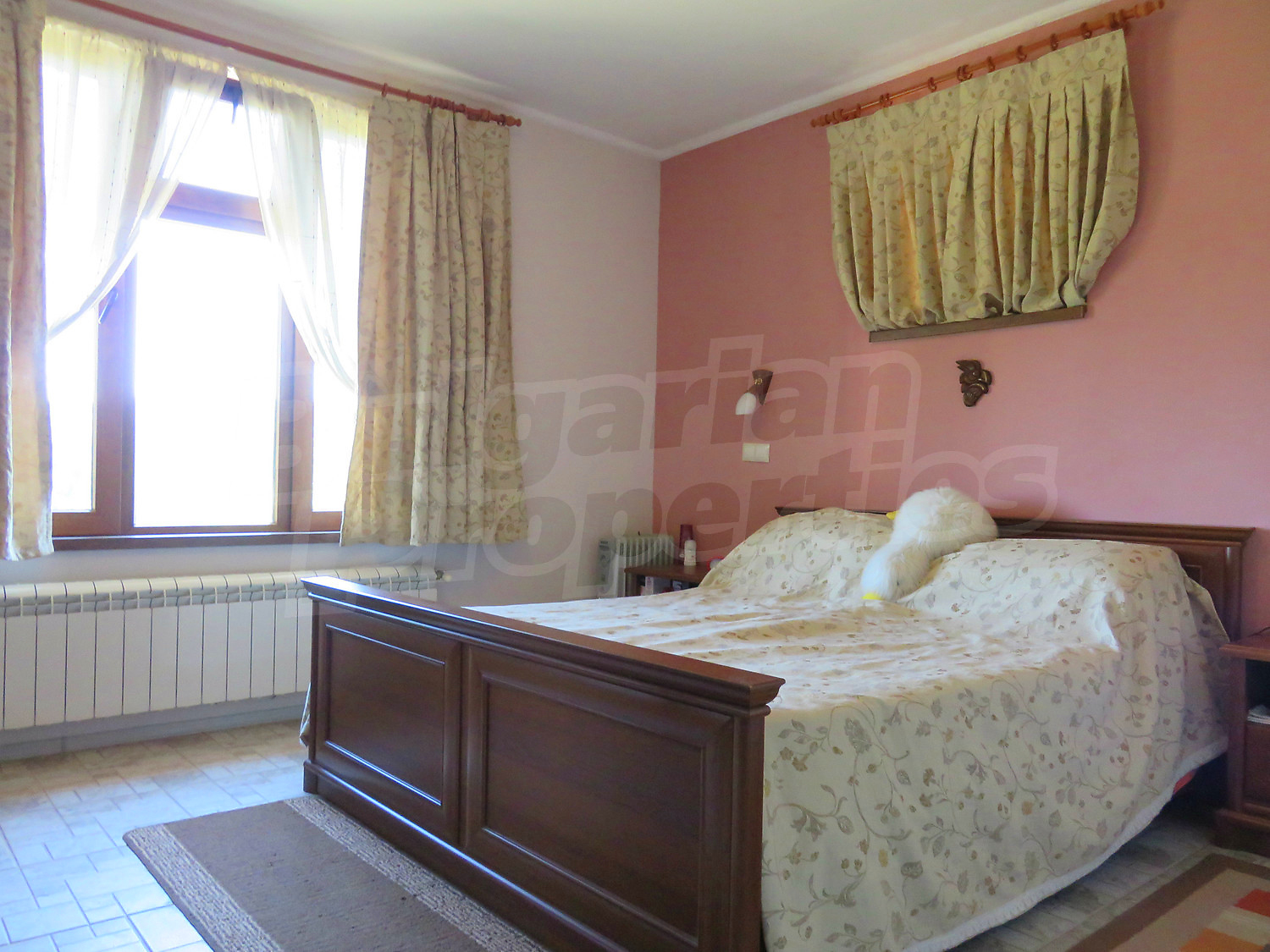Gallery Picture 26