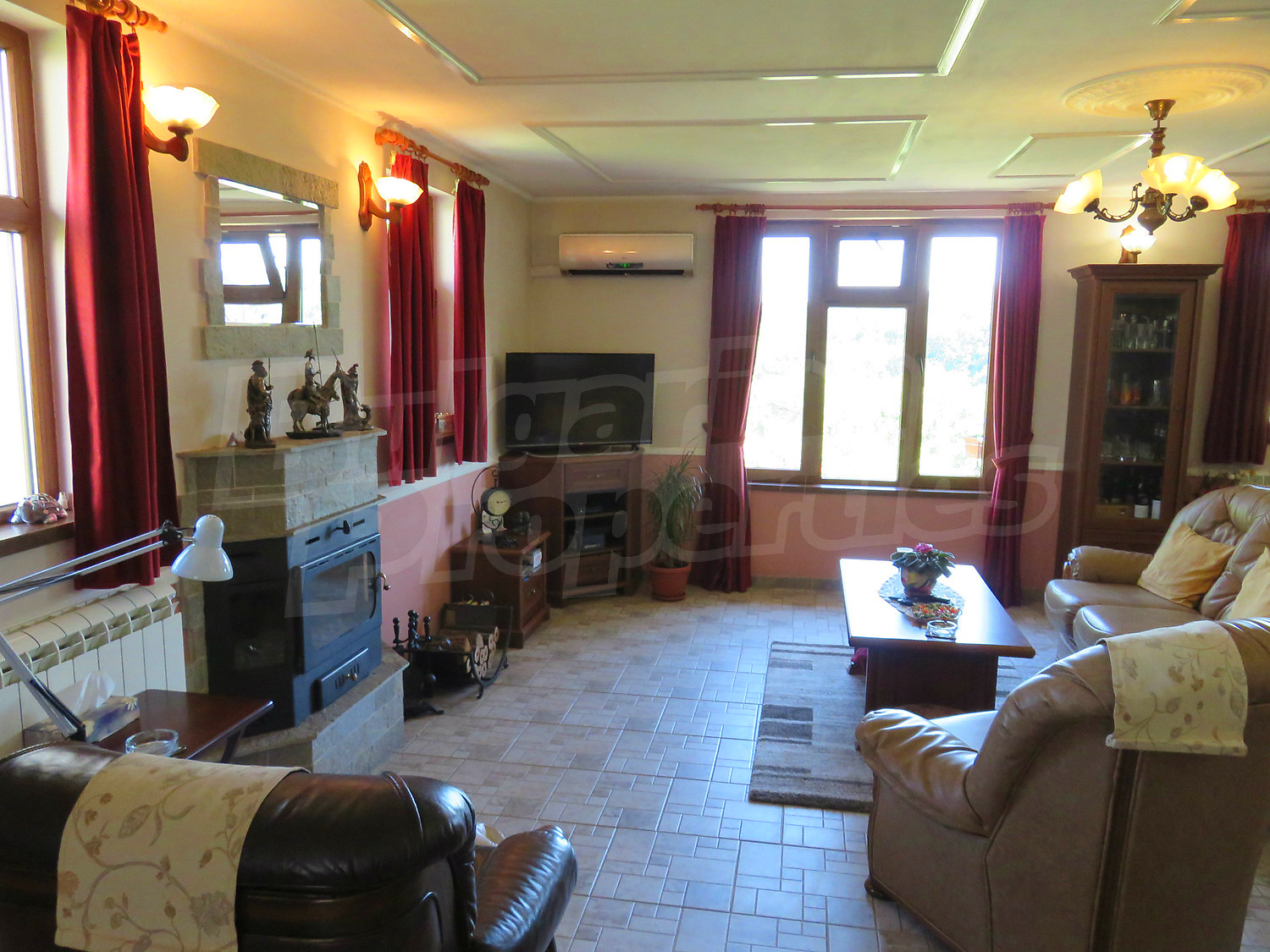 Gallery Picture 5