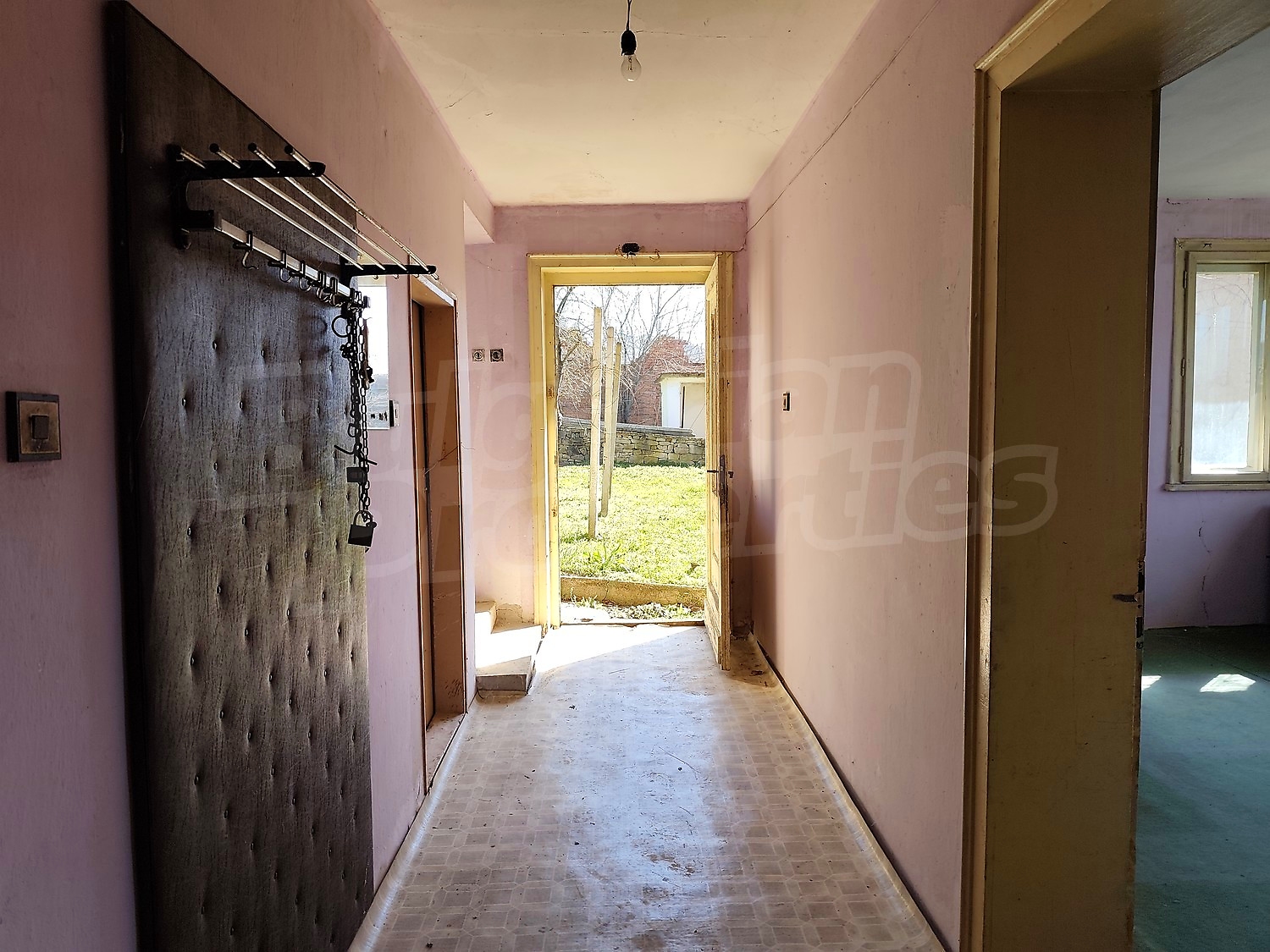 Gallery Picture 11