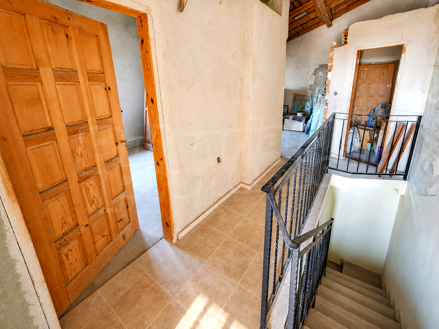 Gallery Picture 33