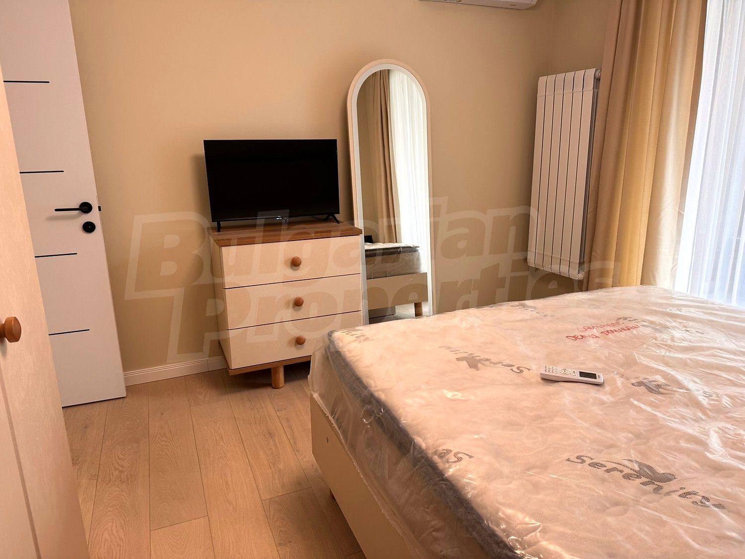 Gallery Picture 14
