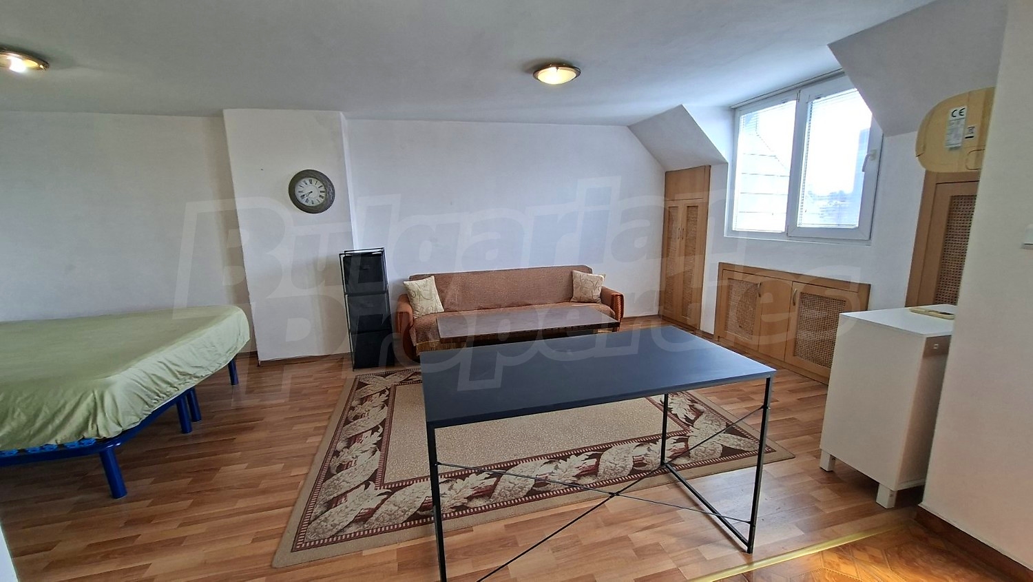 Gallery Picture 35
