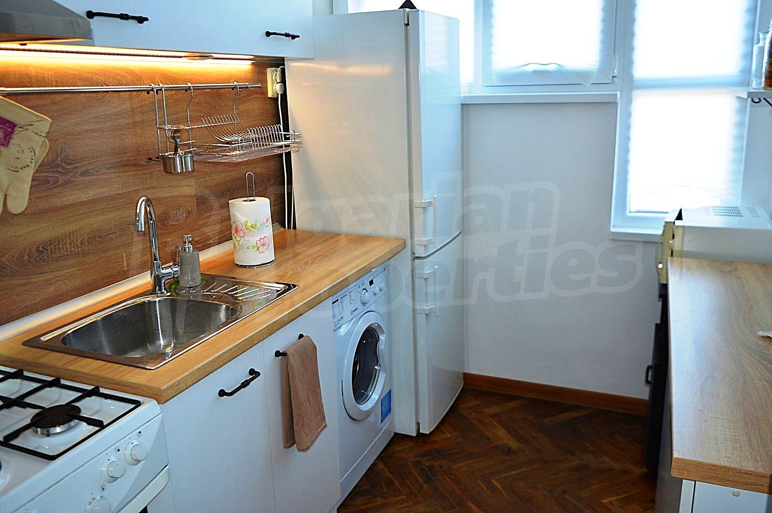 Gallery Picture 26
