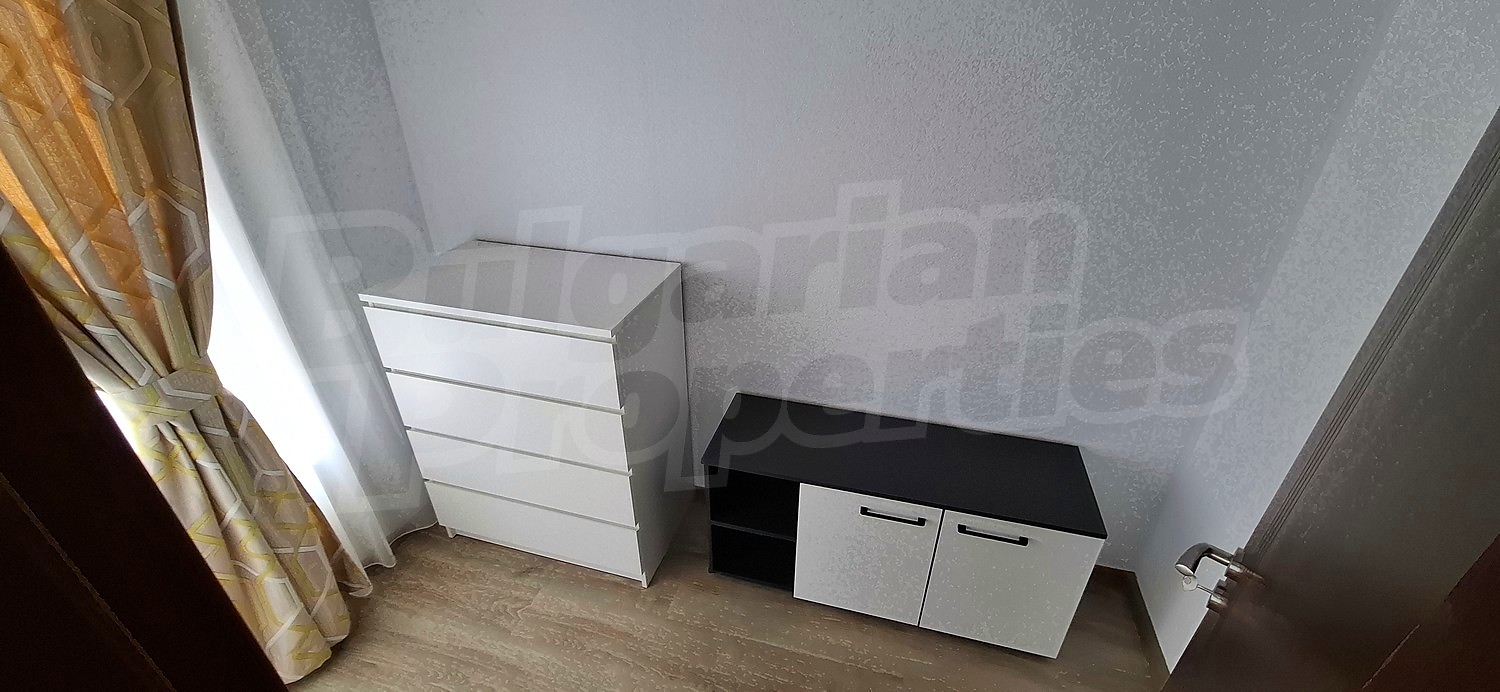 Gallery Picture 23