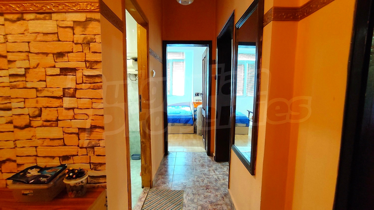 Gallery Picture 15