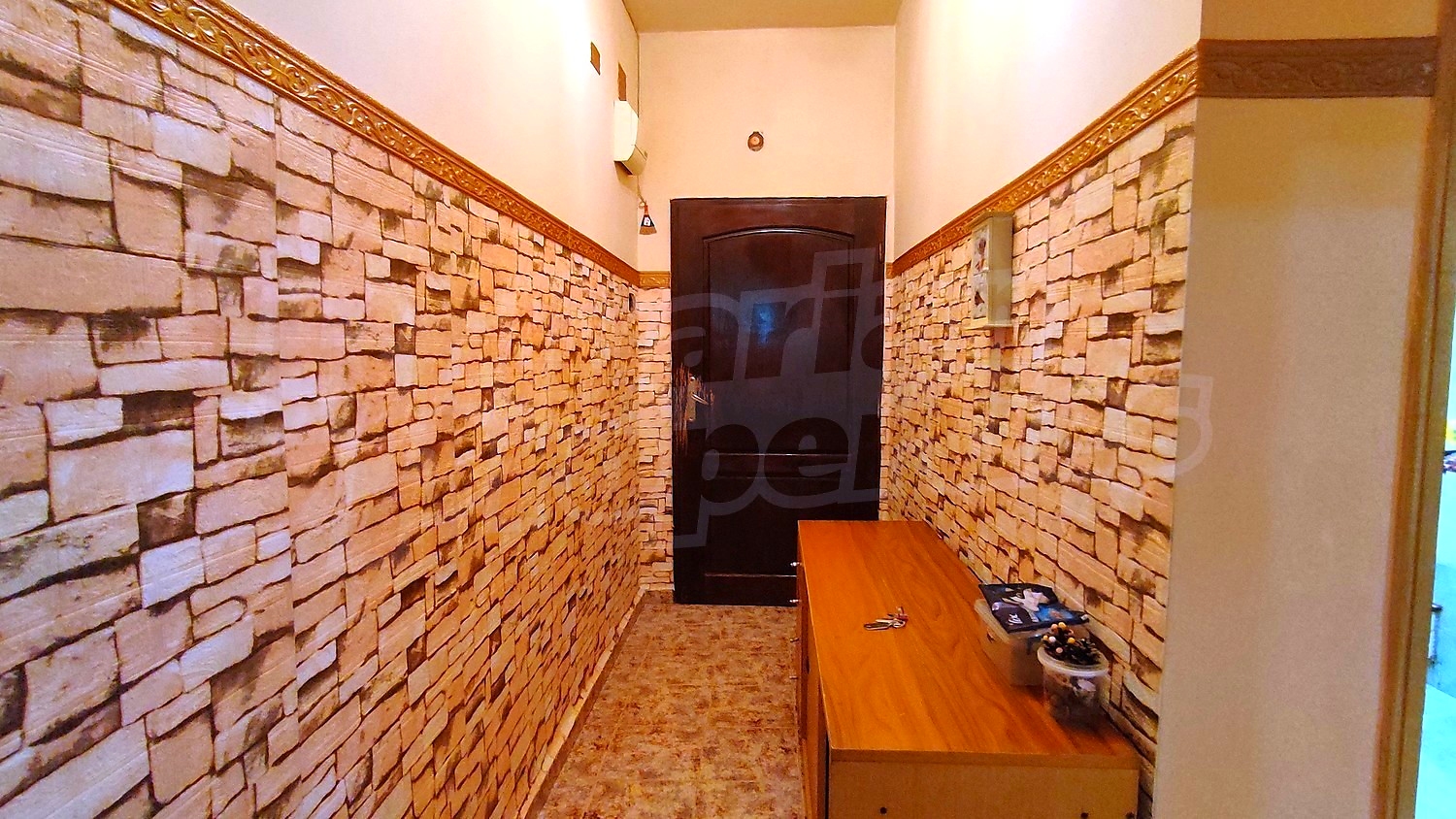 Gallery Picture 16
