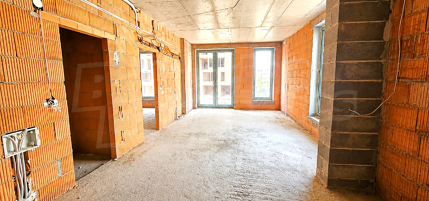Gallery Picture 3