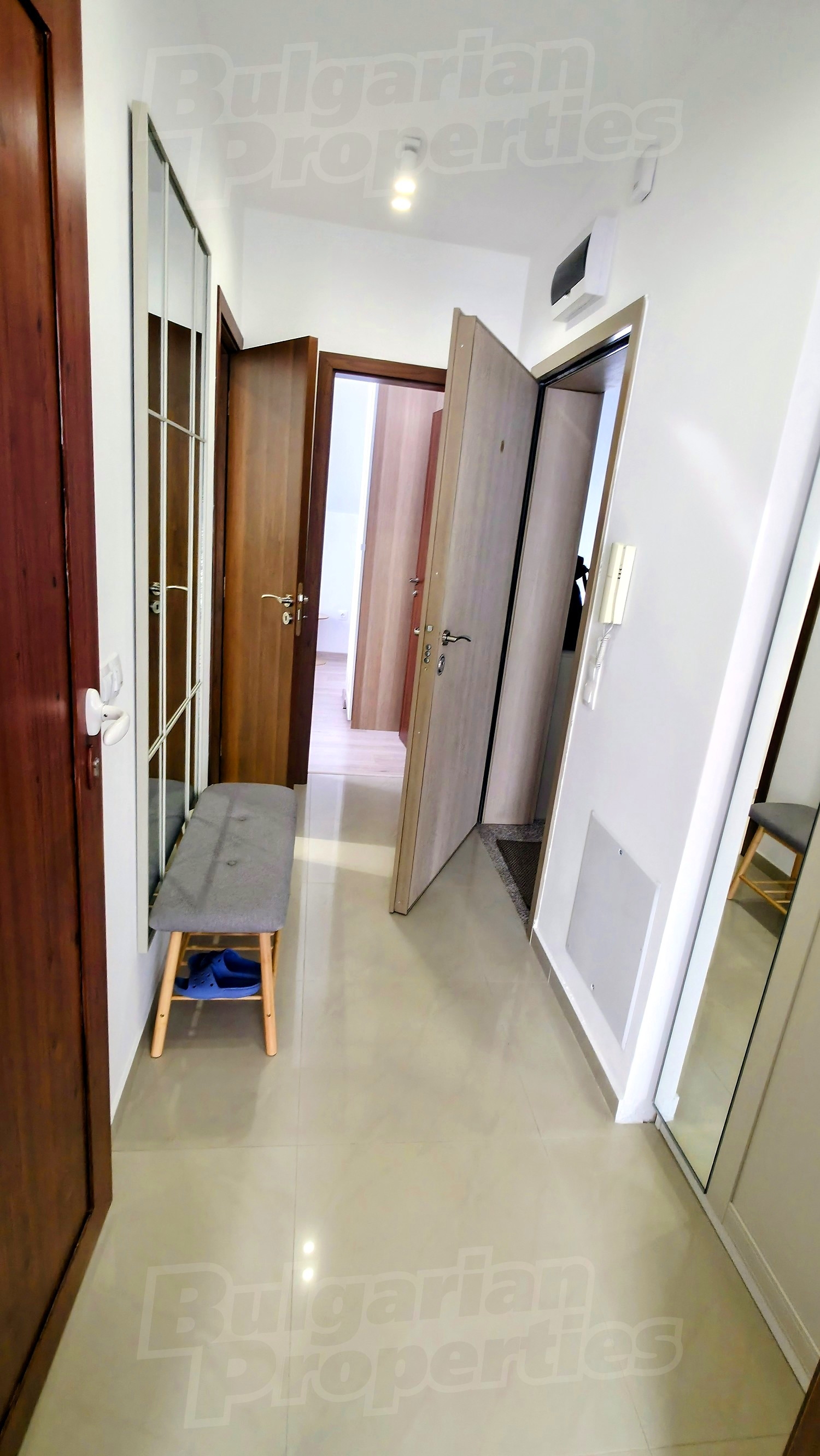 Gallery Picture 24