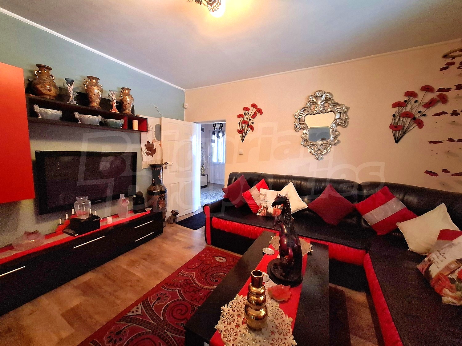 Gallery Picture 15