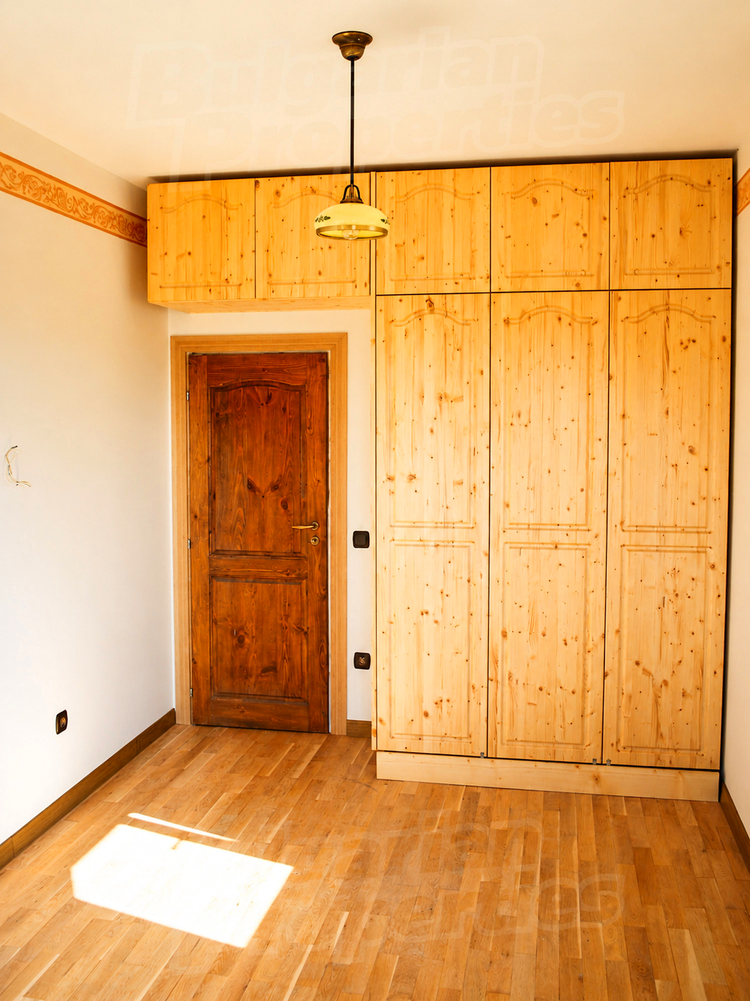 Gallery Picture 11