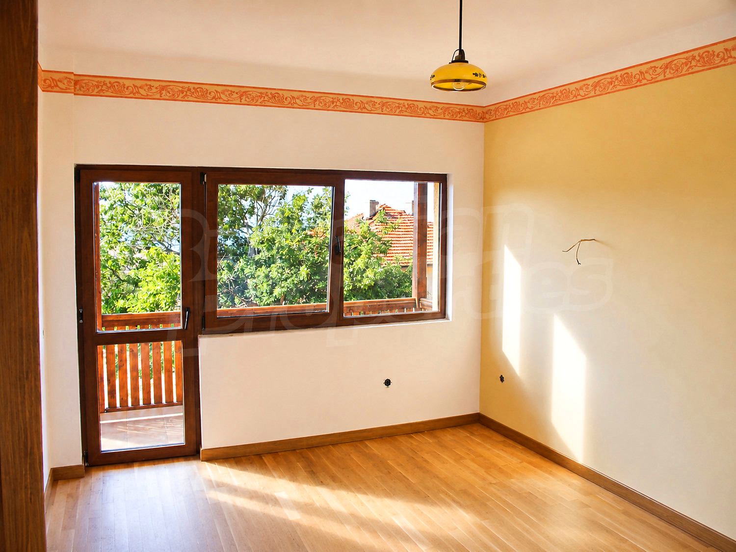 Gallery Picture 5