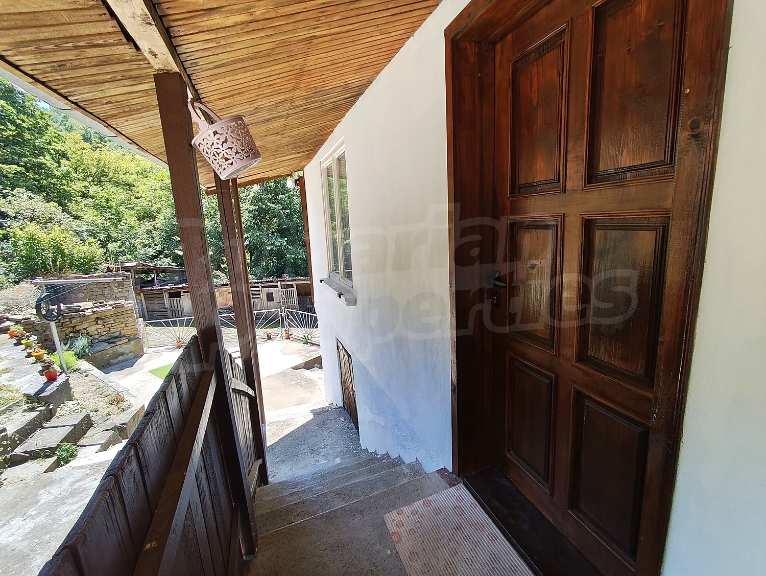 Gallery Picture 12
