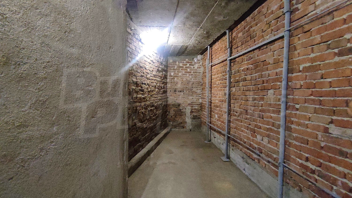Gallery Picture 39