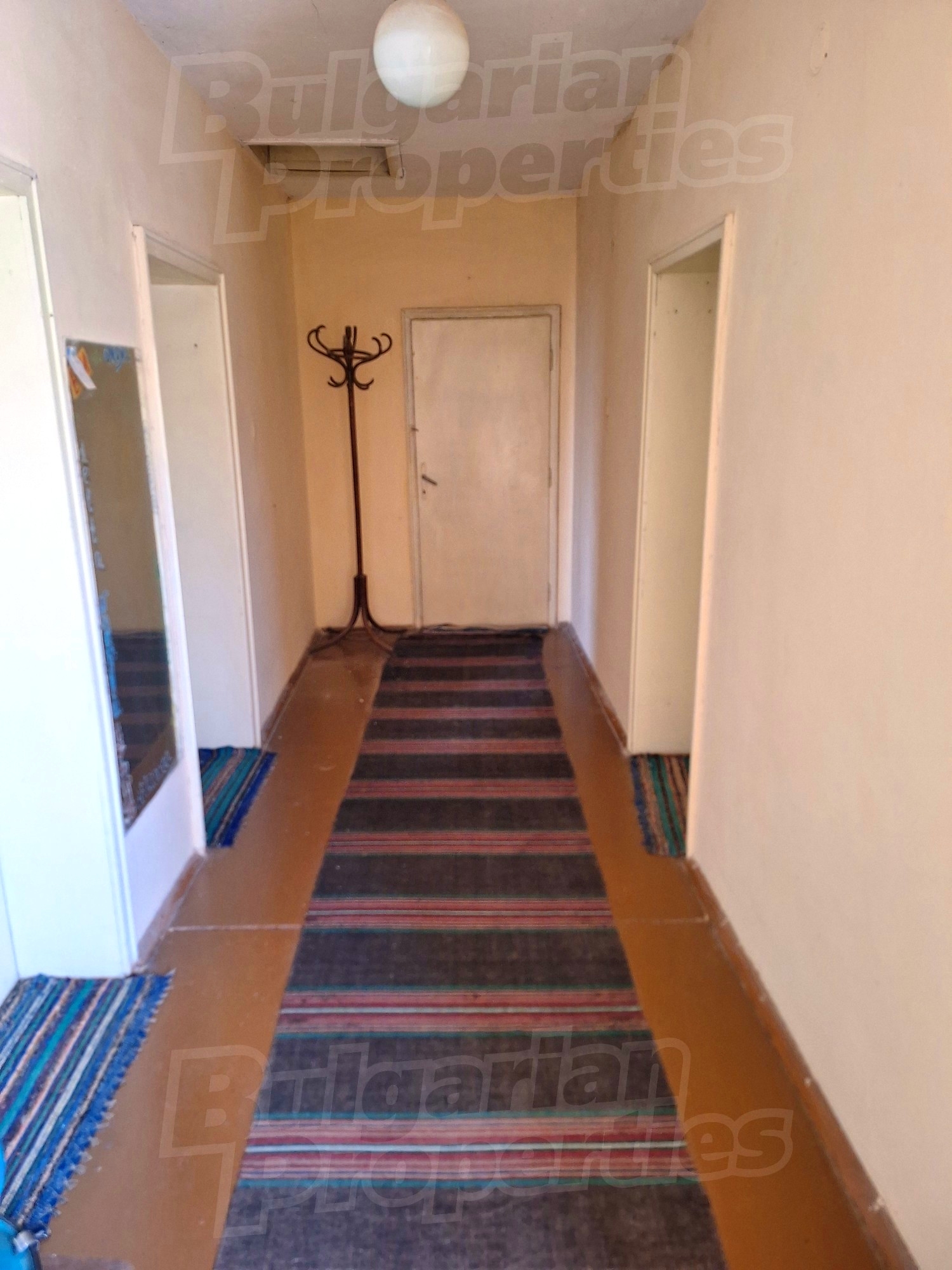 Gallery Picture 10