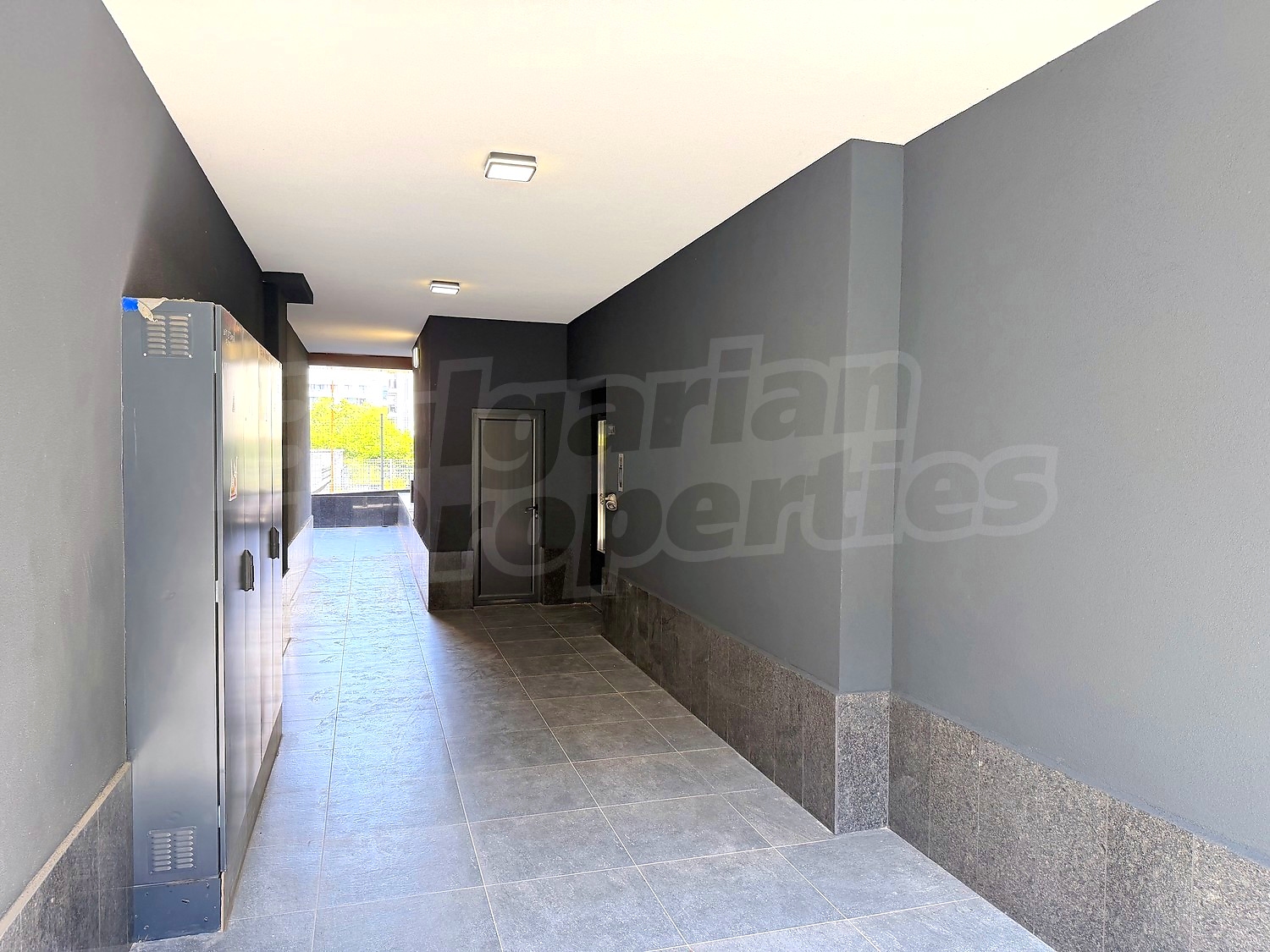Gallery Picture 8