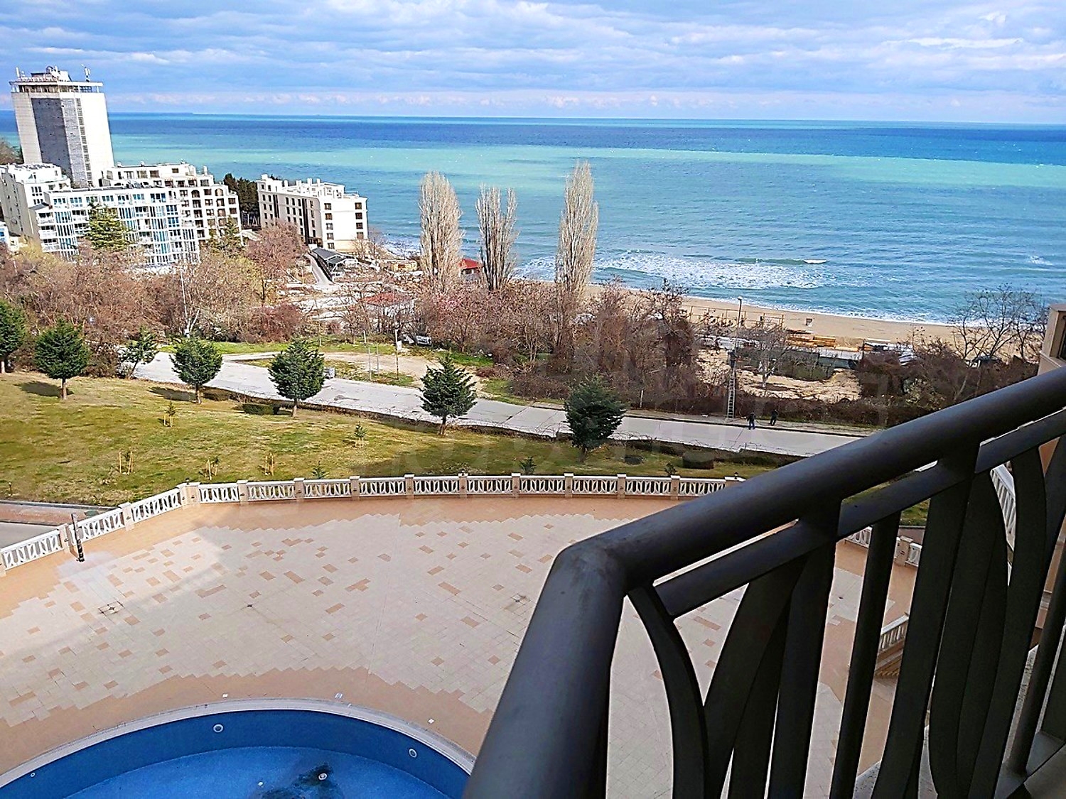 Gallery Picture 30