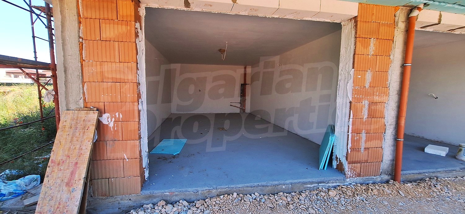 Gallery Picture 14