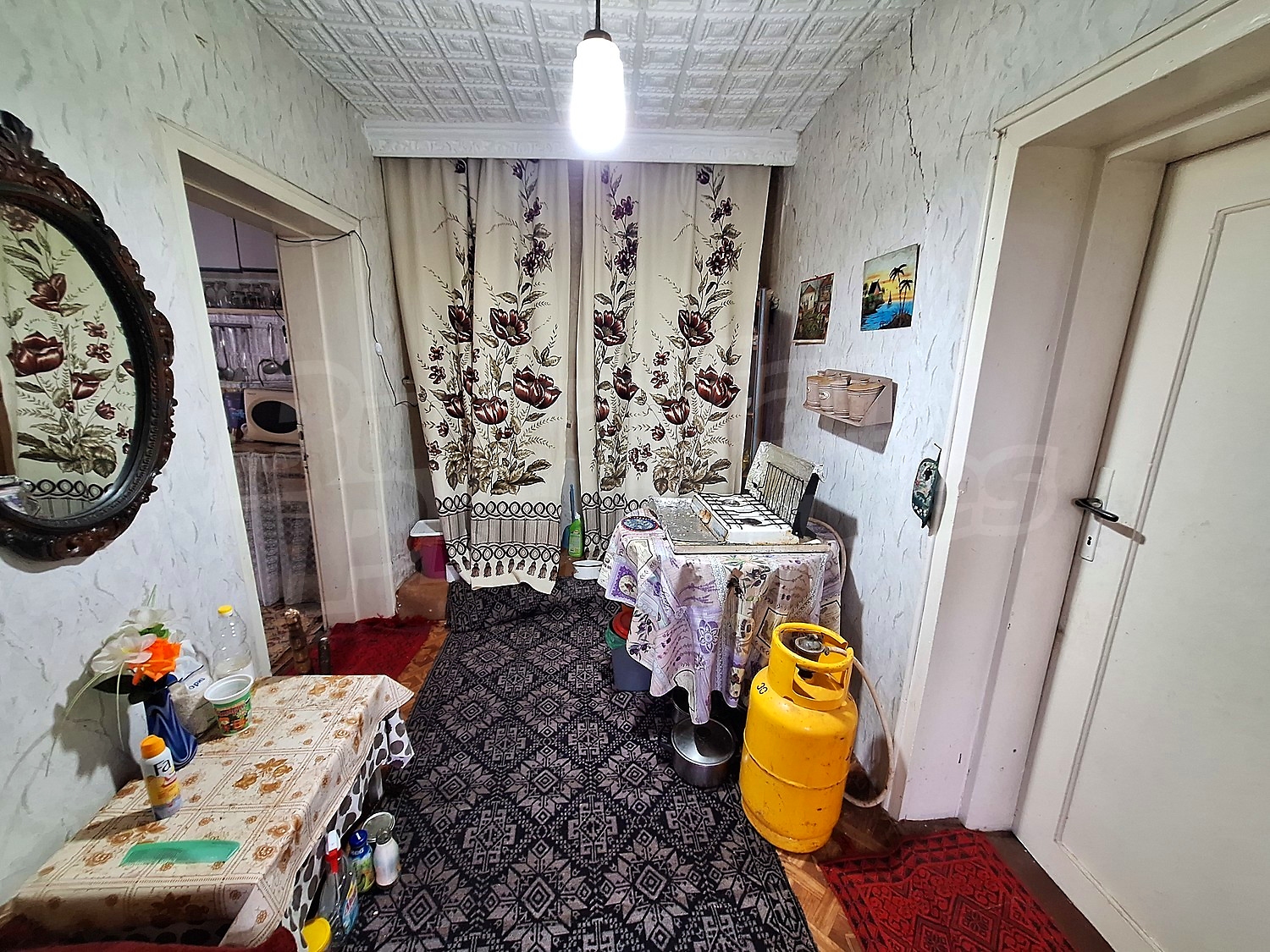 Gallery Picture 9