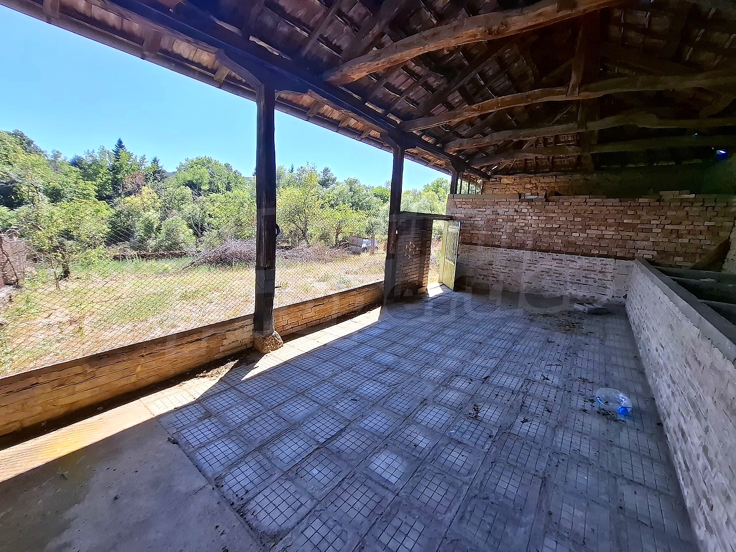 Gallery Picture 18