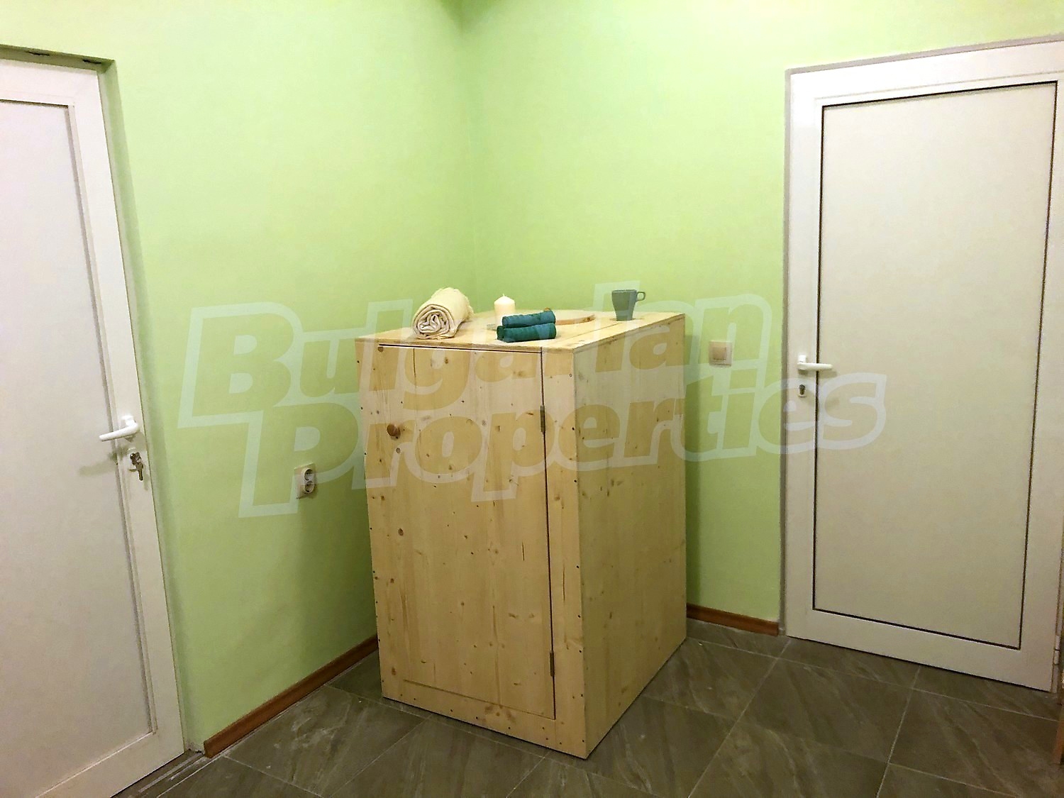 Gallery Picture 8